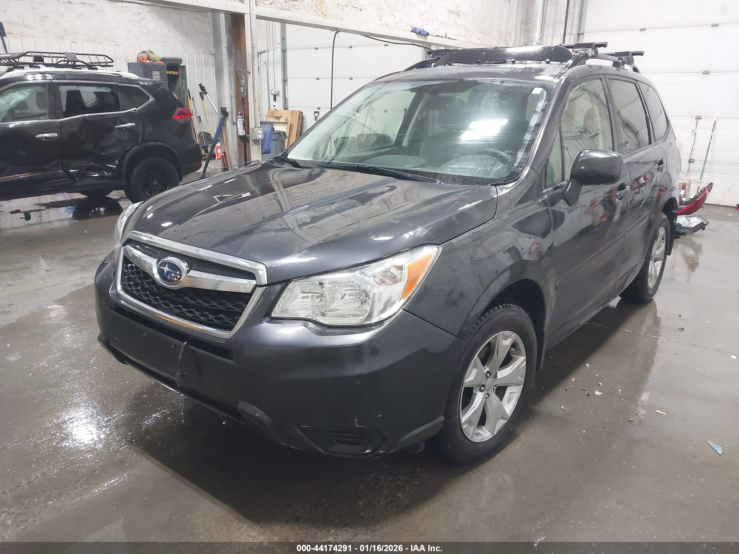 SUBARU FORESTER image 2