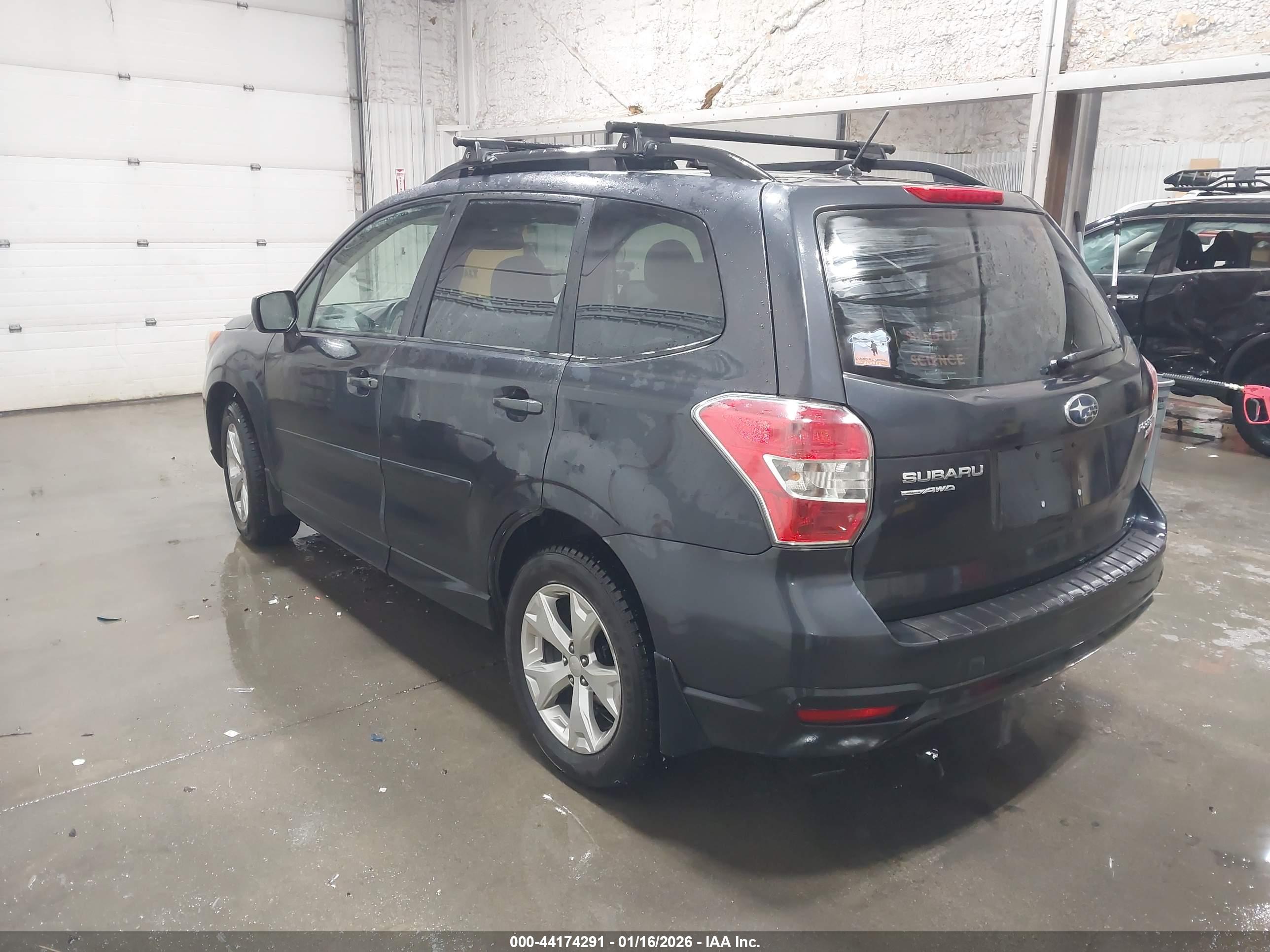 SUBARU FORESTER image 3