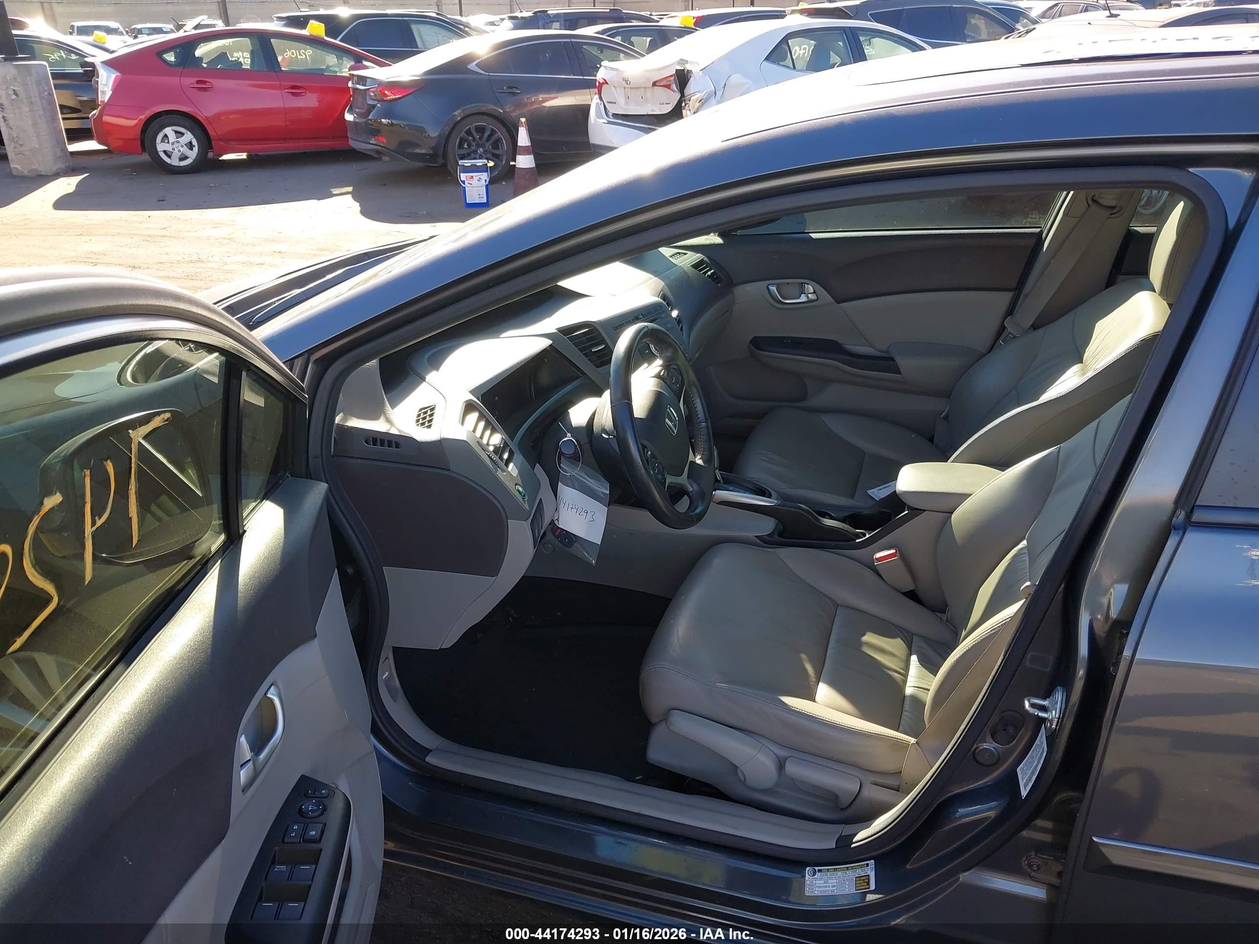 HONDA CIVIC image 5