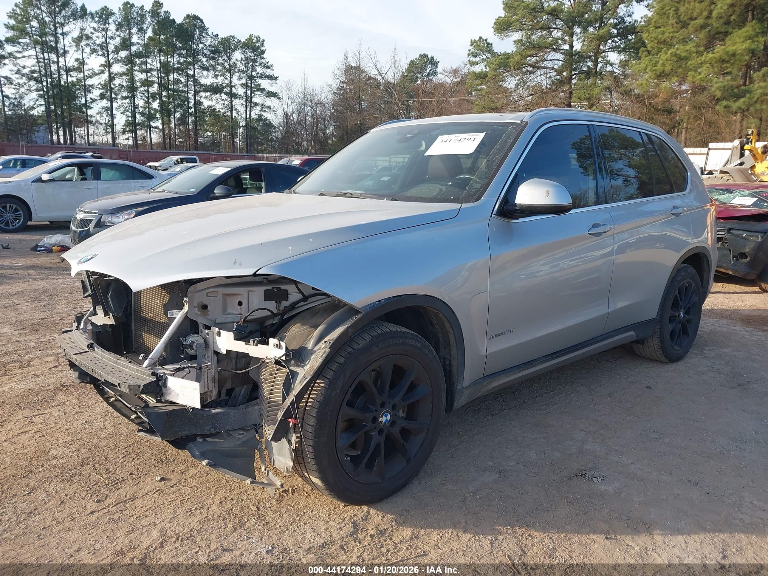 BMW X5 image 2
