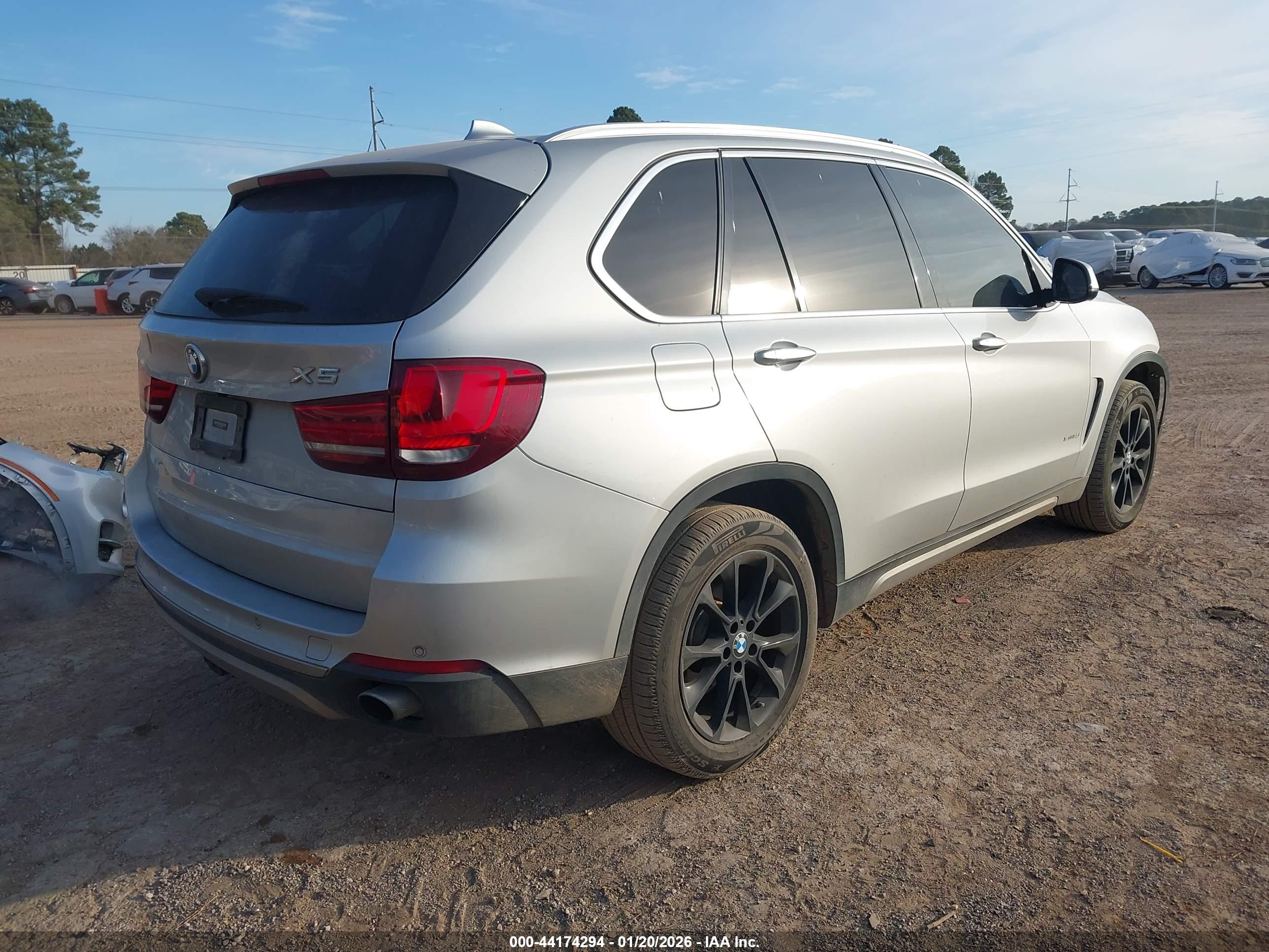 BMW X5 image 4