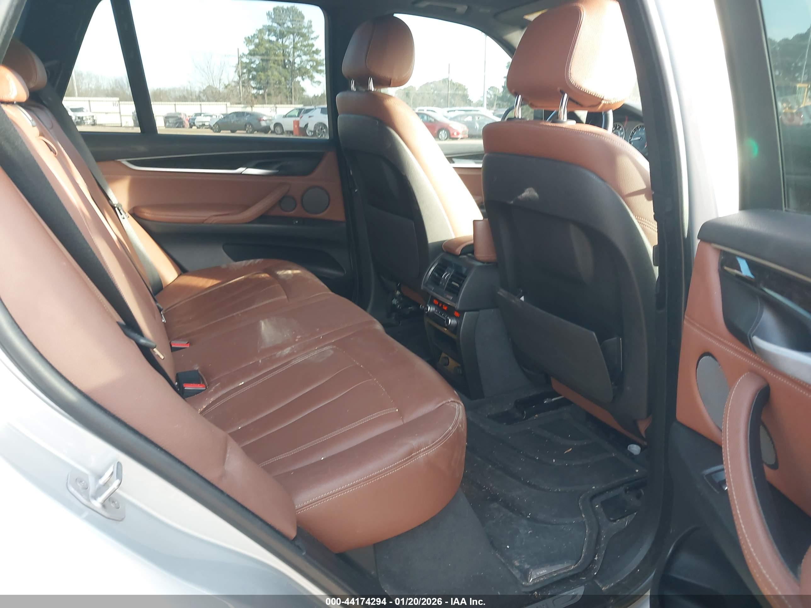 BMW X5 image 8