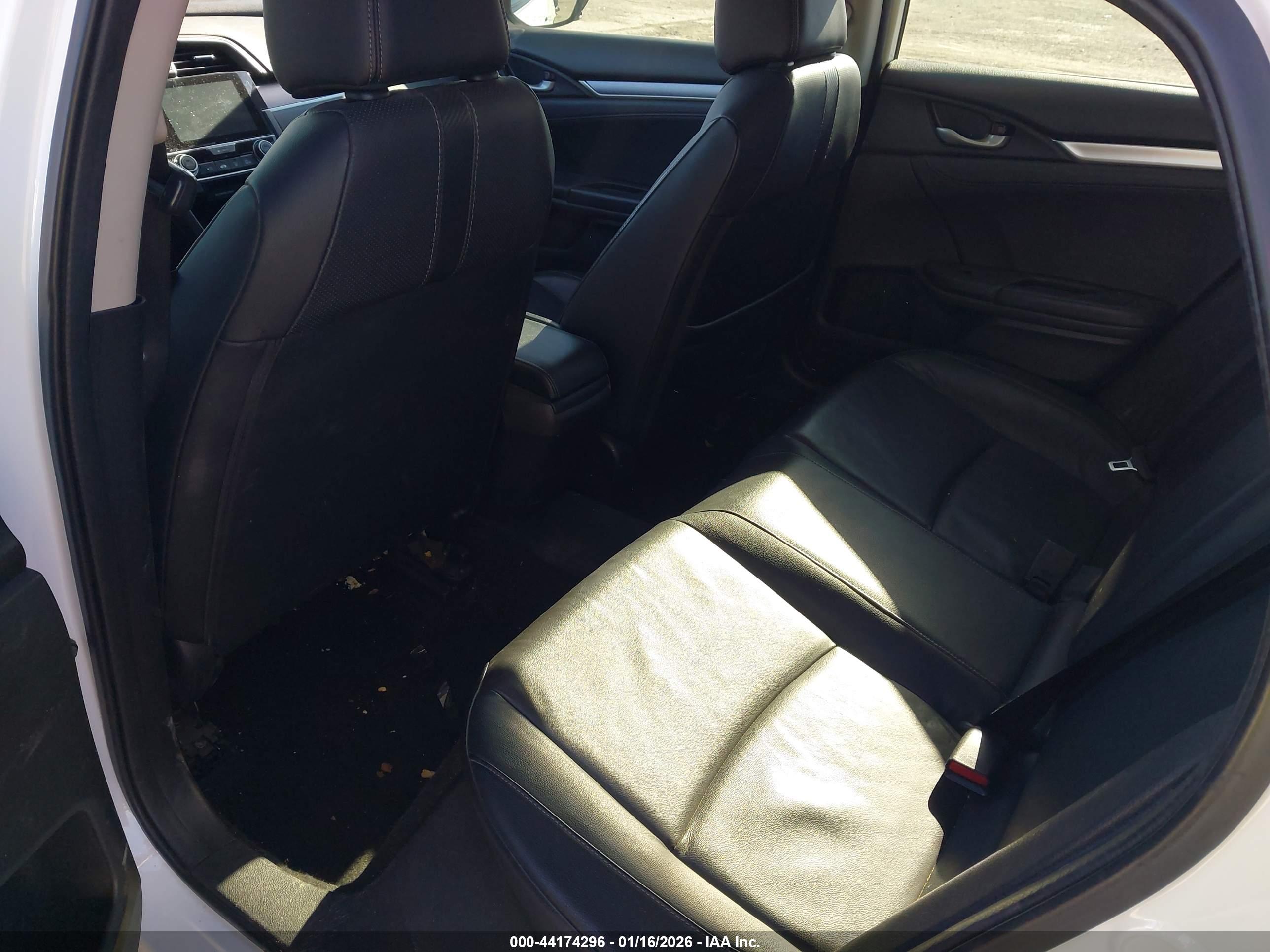 HONDA CIVIC image 8