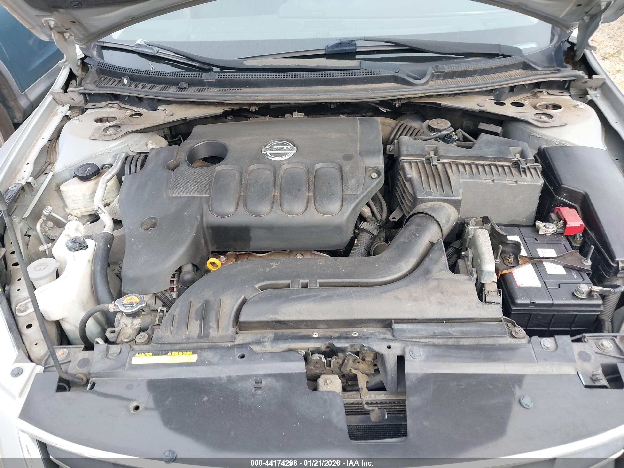 NISSAN ALTIMA image 10