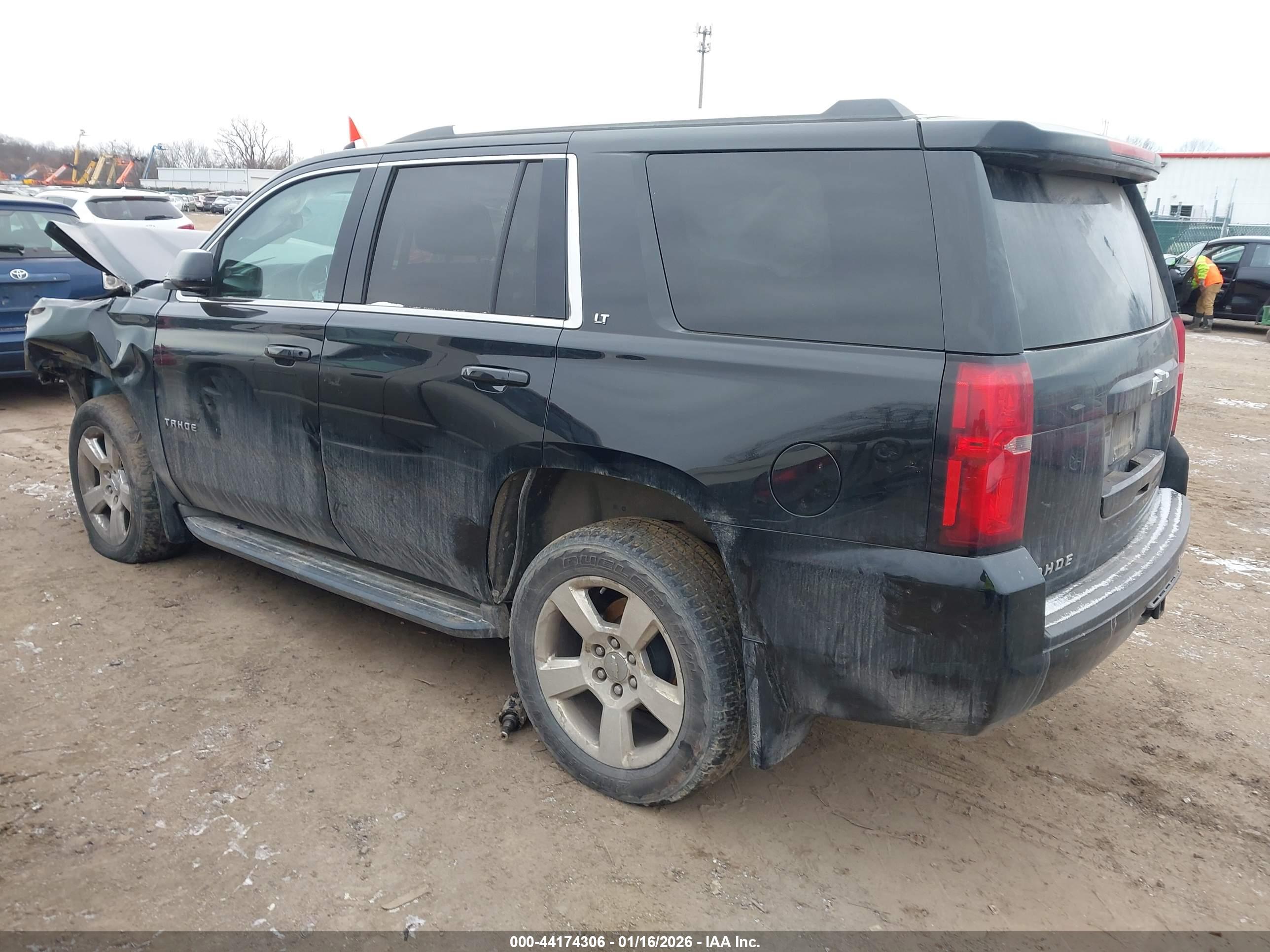 CHEVROLET TAHOE image 3