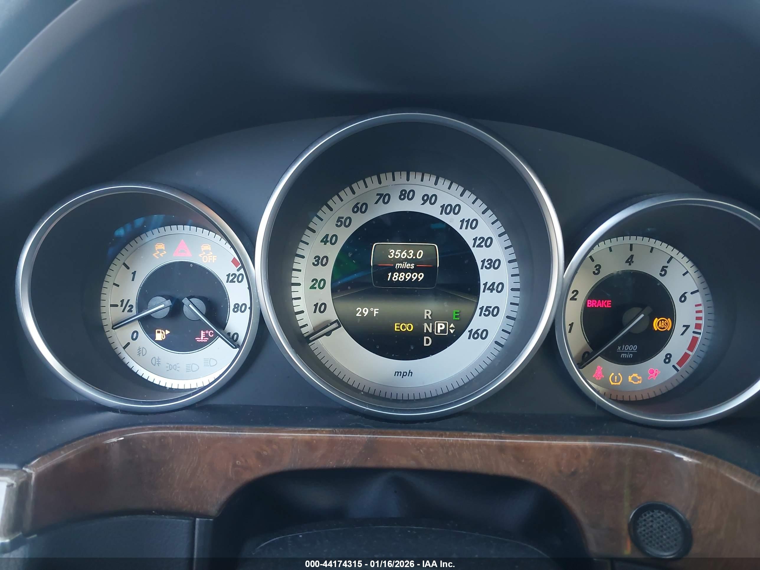 MERCEDES-BENZ E image 7