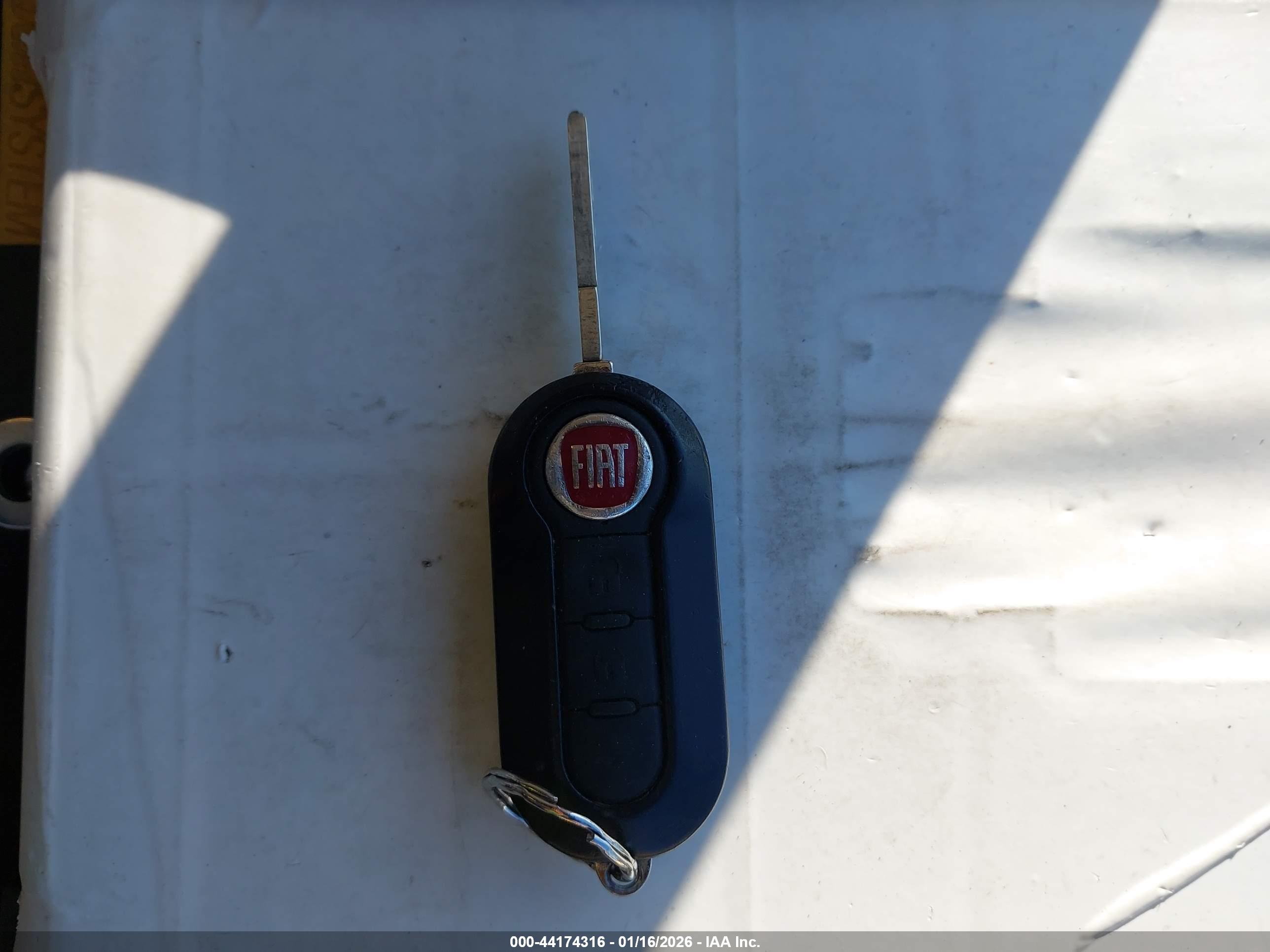 FIAT 500 image 11