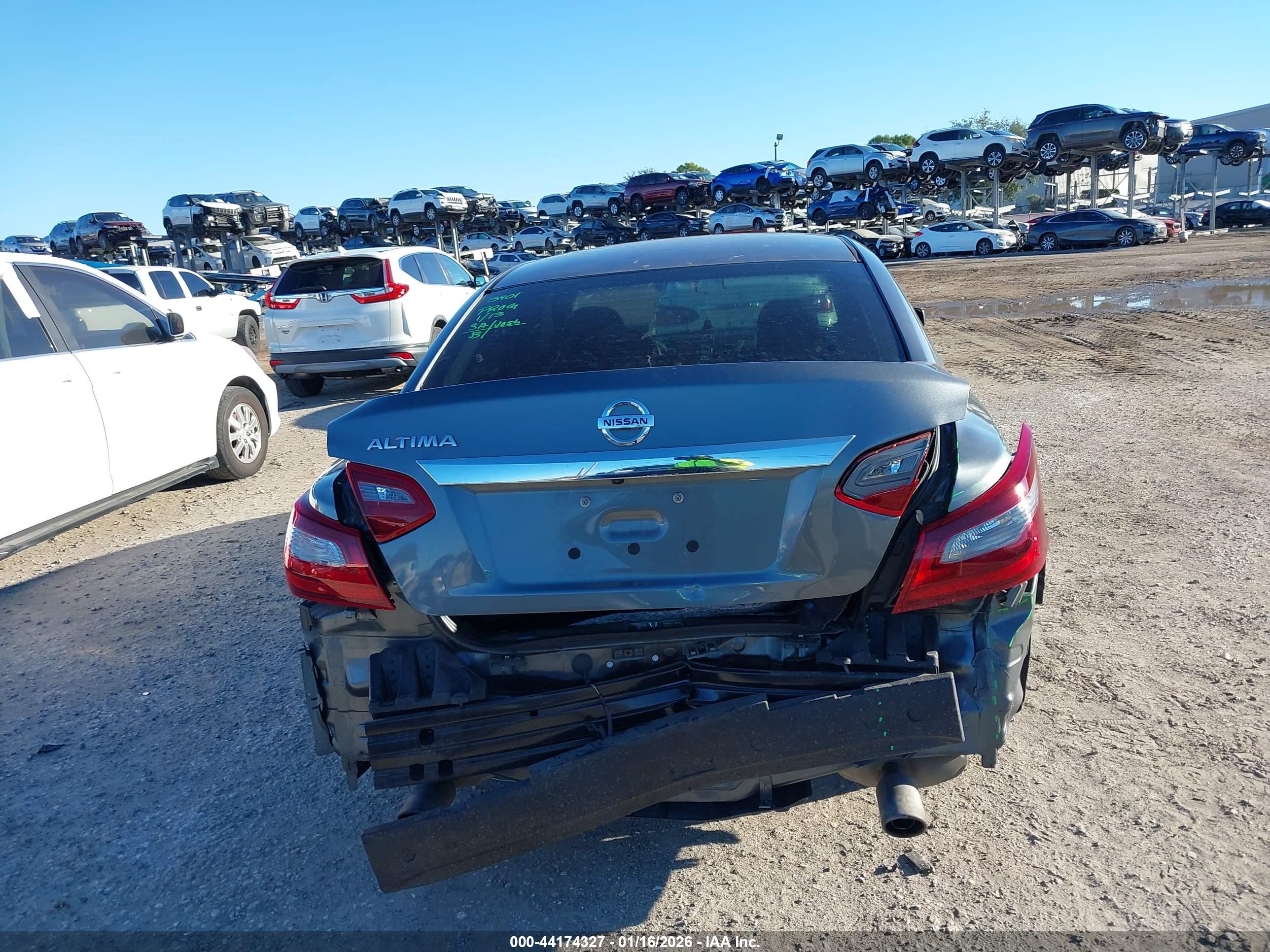 NISSAN ALTIMA image 6