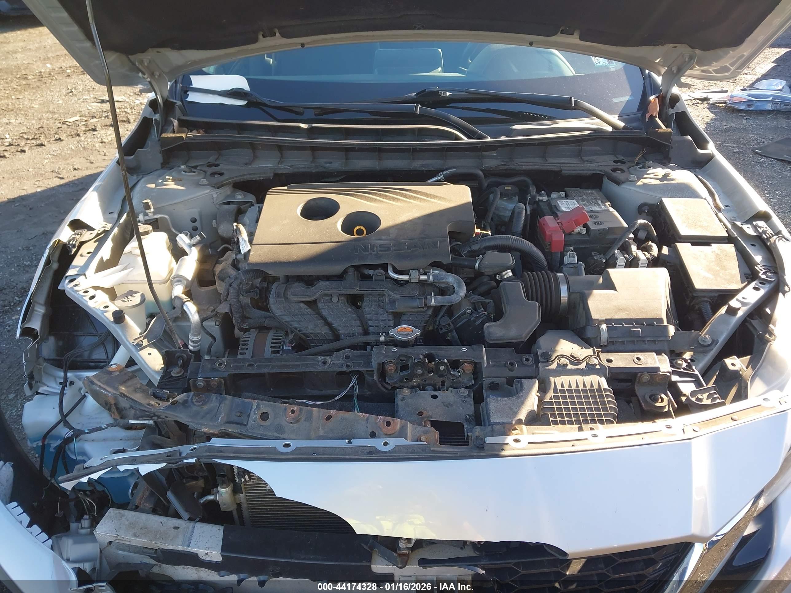NISSAN ALTIMA image 10