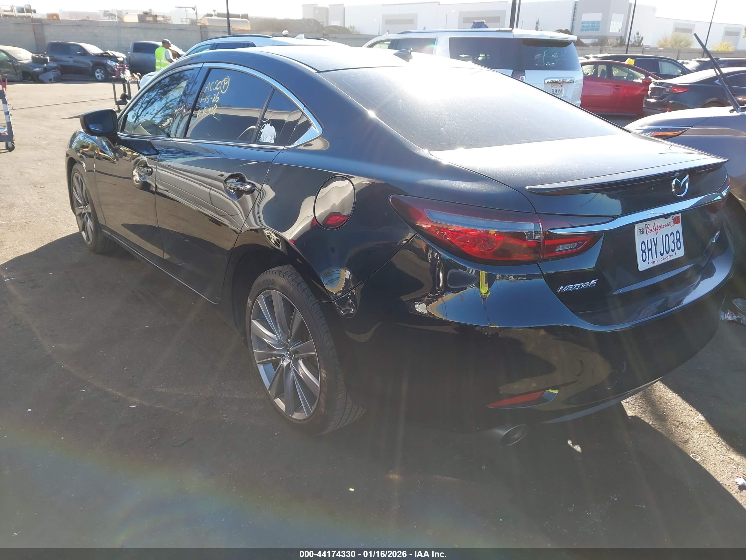 MAZDA MAZDA6 image 3