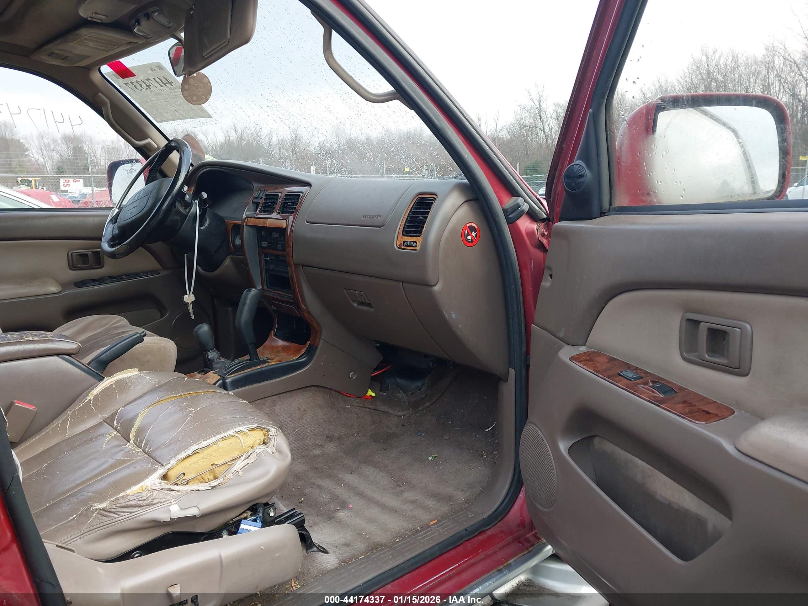 TOYOTA 4RUNNER image 5