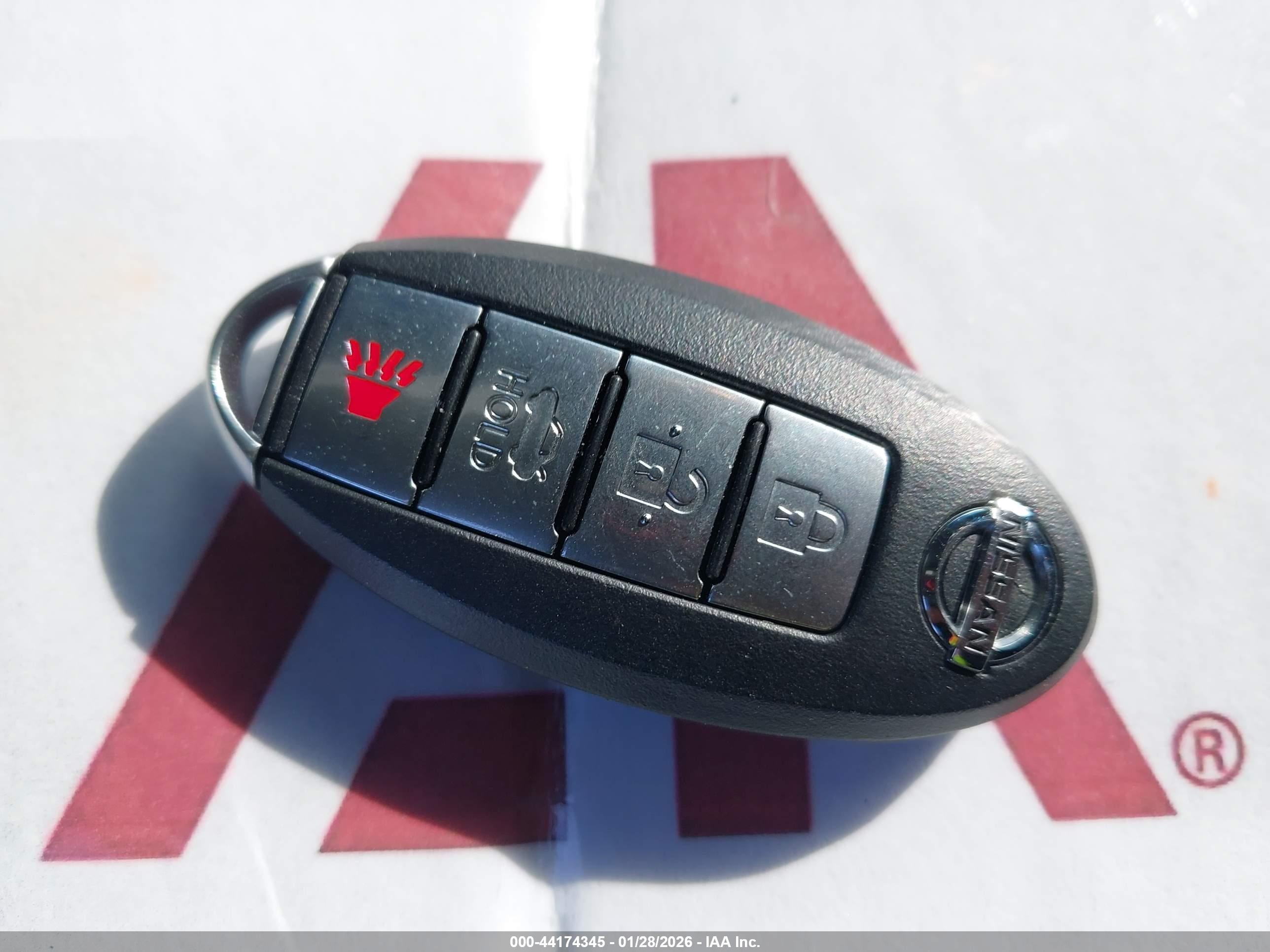 NISSAN MURANO image 11