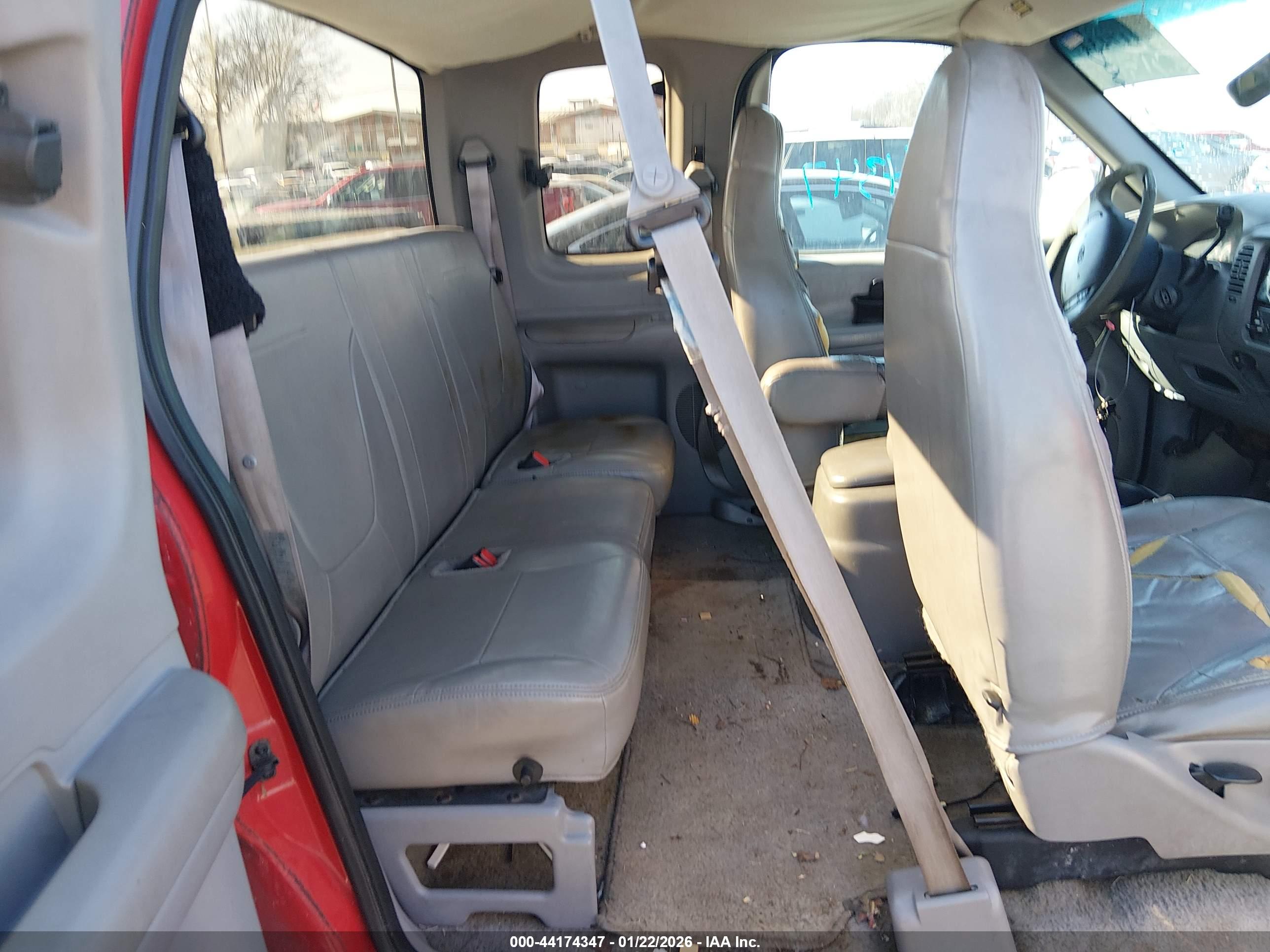 FORD F-150 image 8