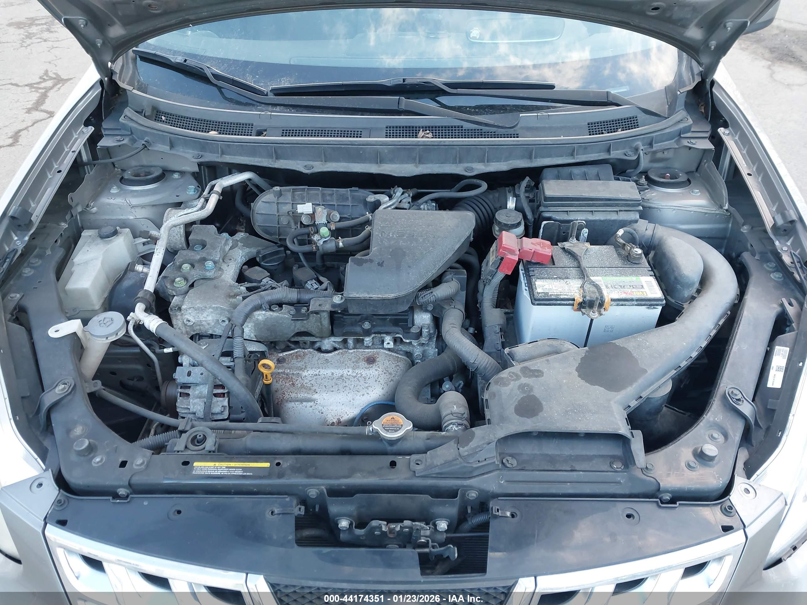 NISSAN ROGUE image 10