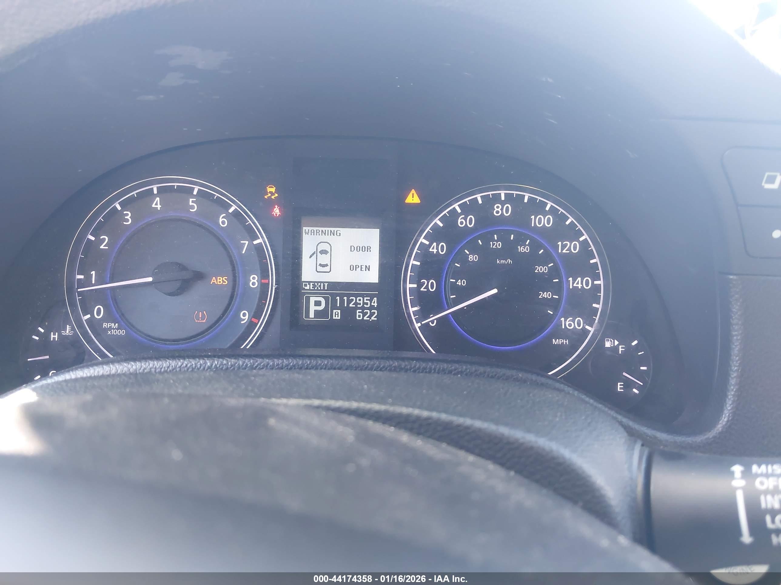 INFINITI G37 image 7