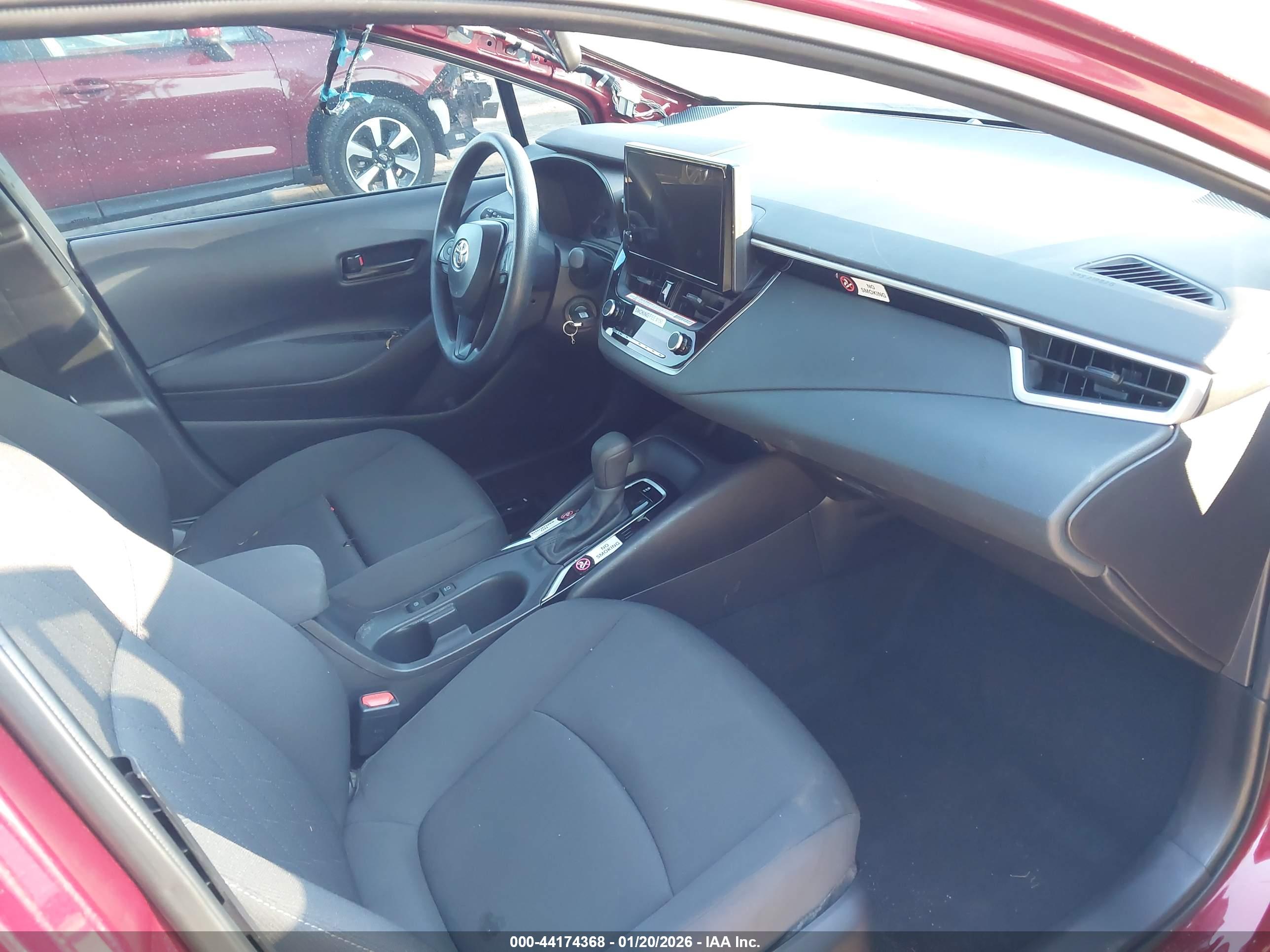 TOYOTA COROLLA image 5