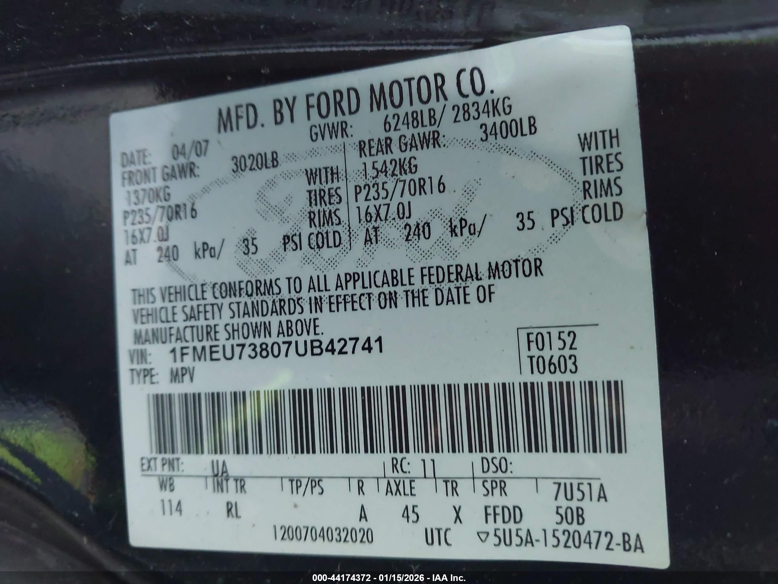 FORD EXPLORER image 9
