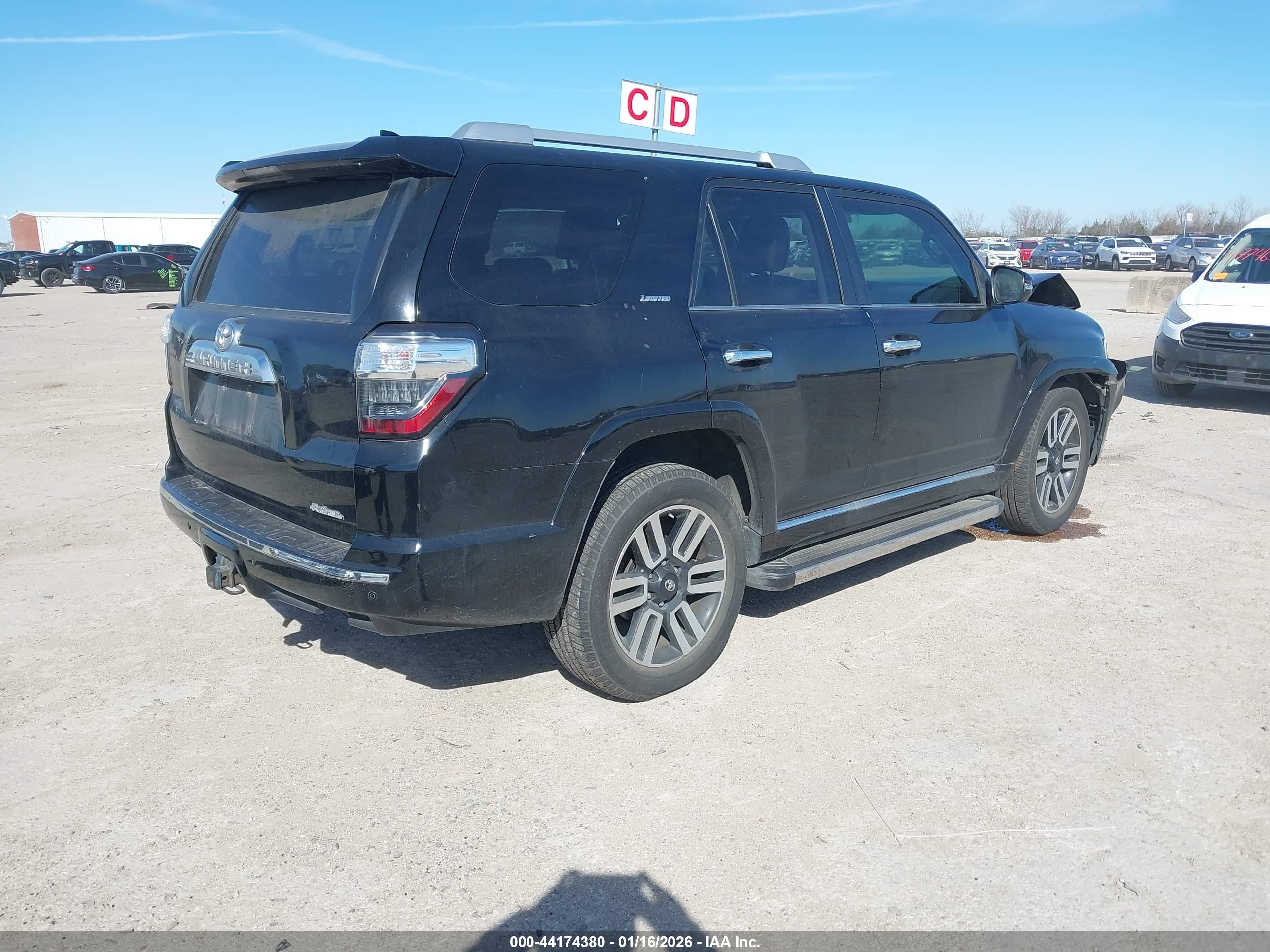 TOYOTA 4RUNNER image 4