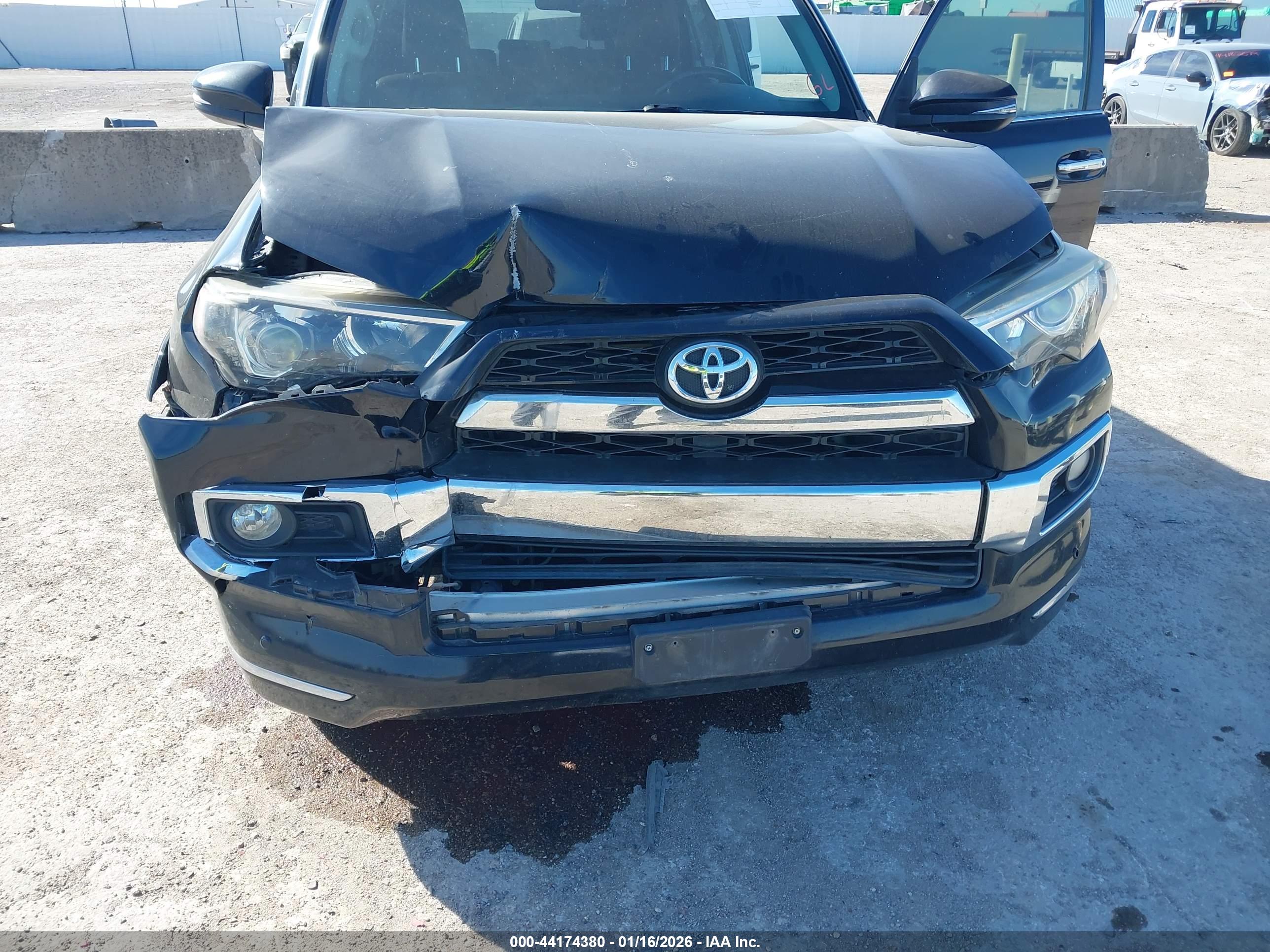 TOYOTA 4RUNNER image 6