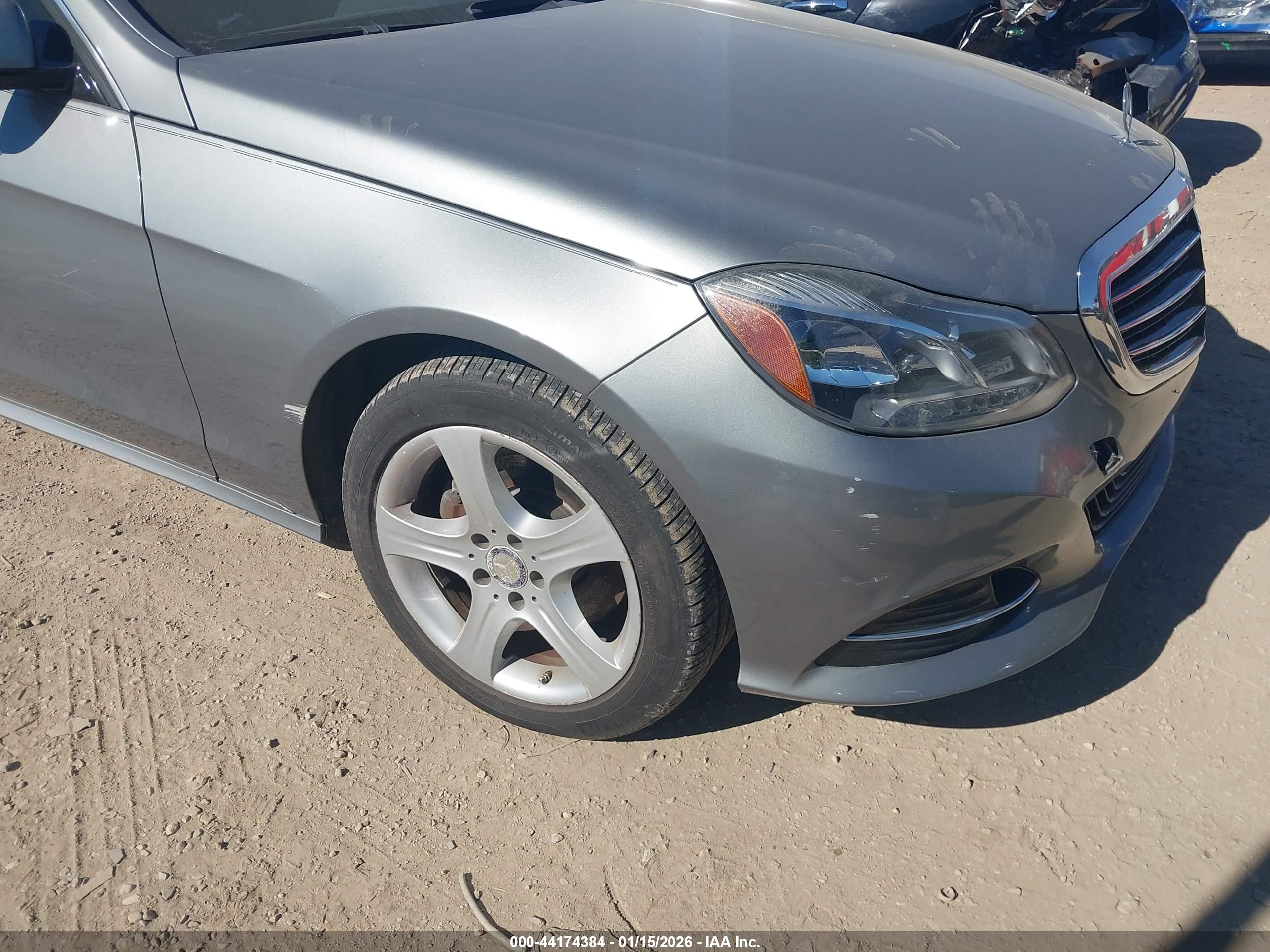 MERCEDES-BENZ E image 6