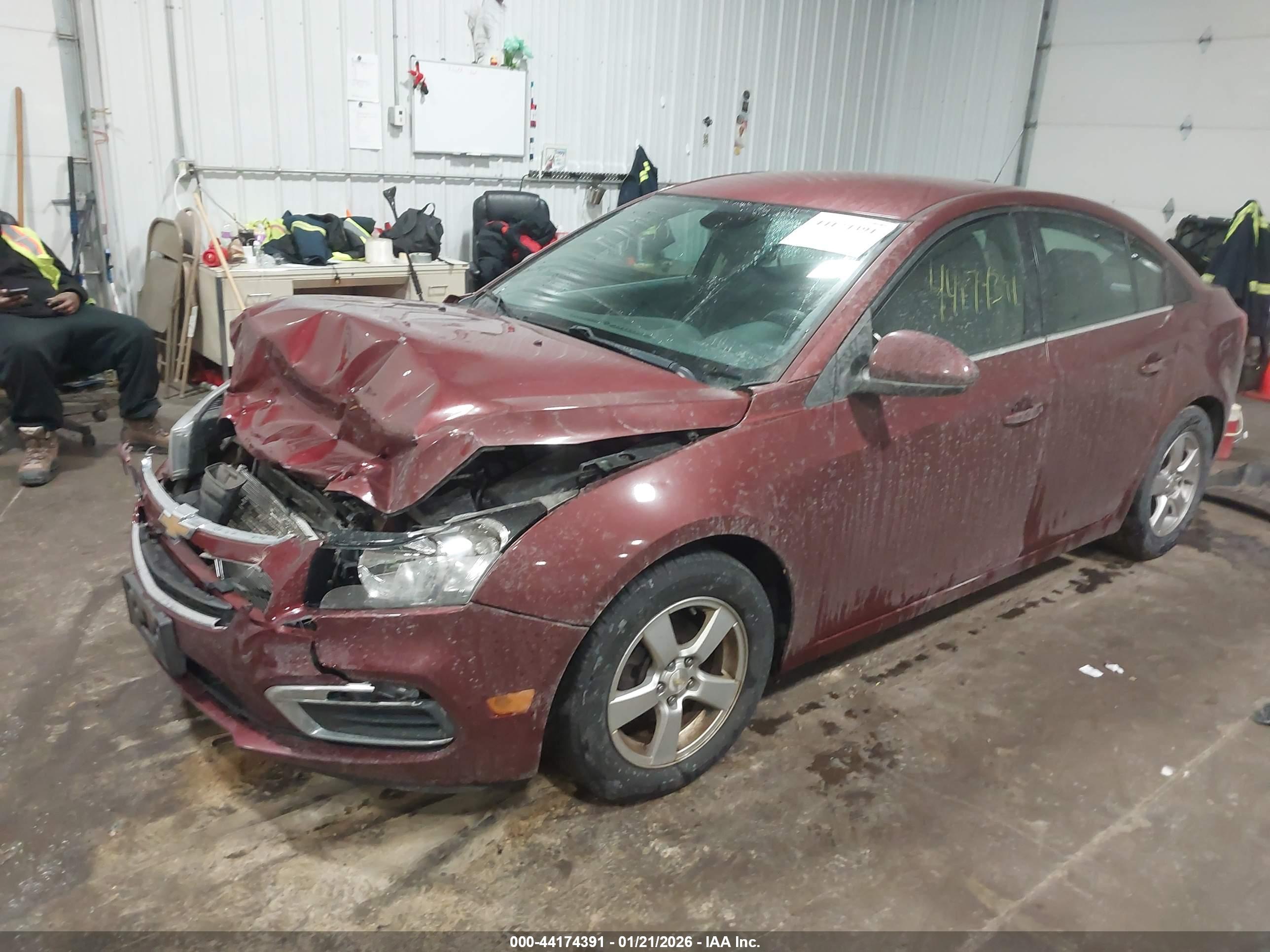 CHEVROLET CRUZE image 2