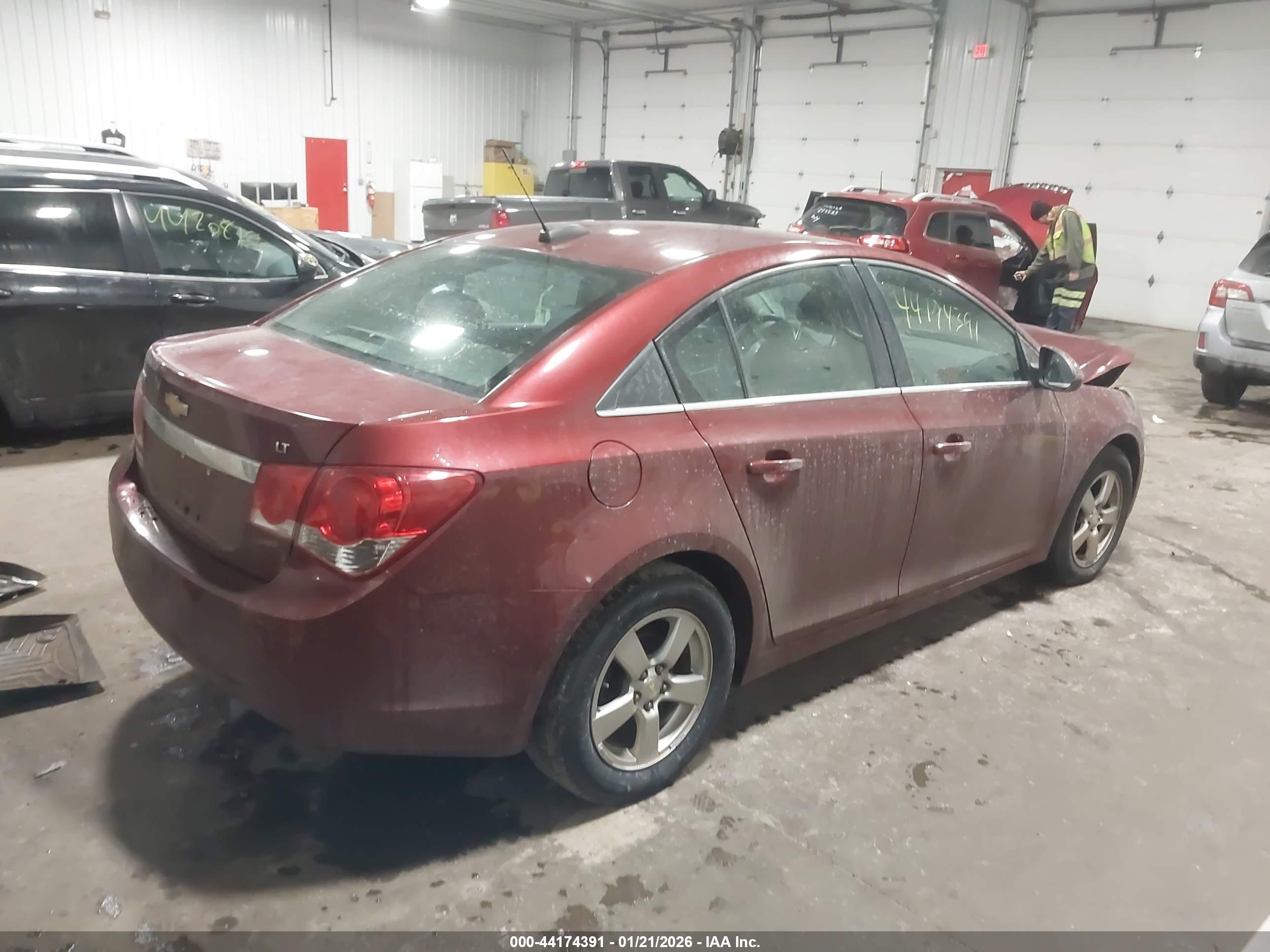 CHEVROLET CRUZE image 4