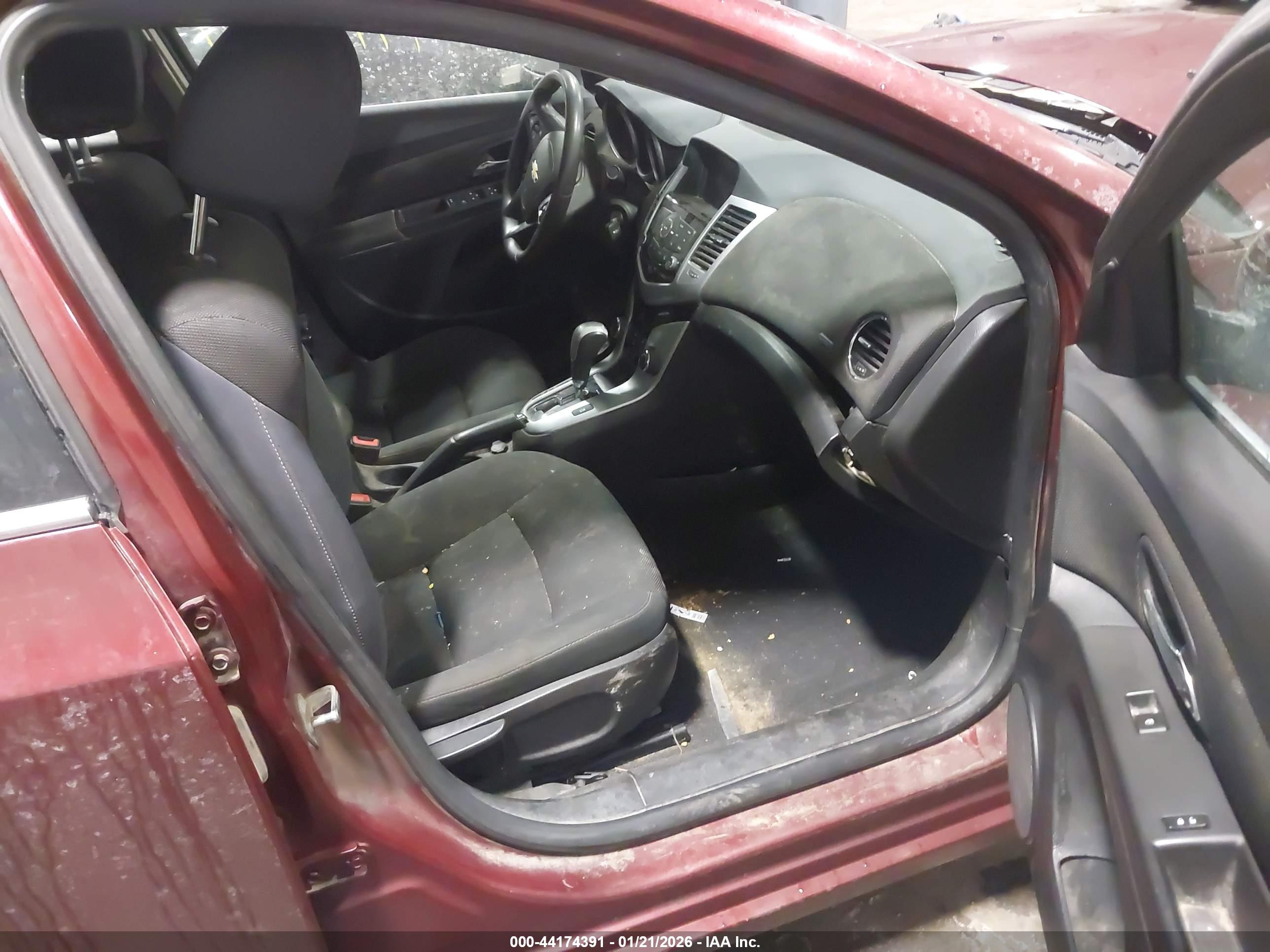 CHEVROLET CRUZE image 5
