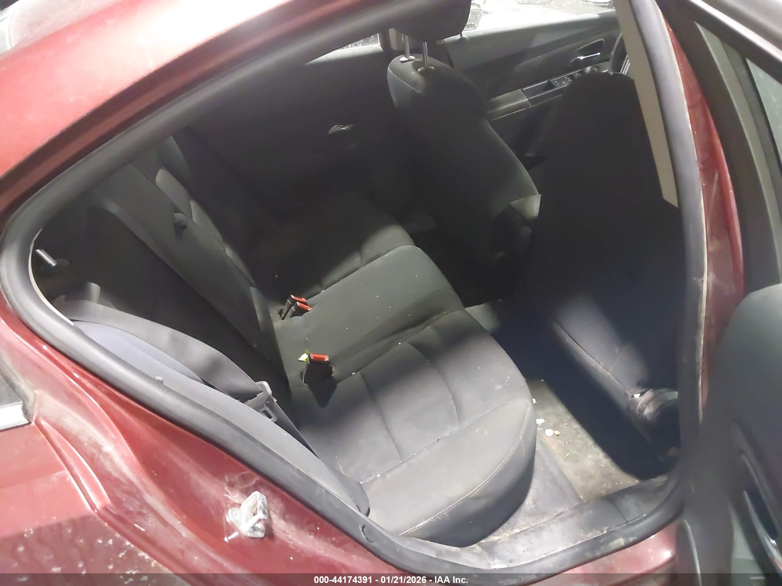 CHEVROLET CRUZE image 8