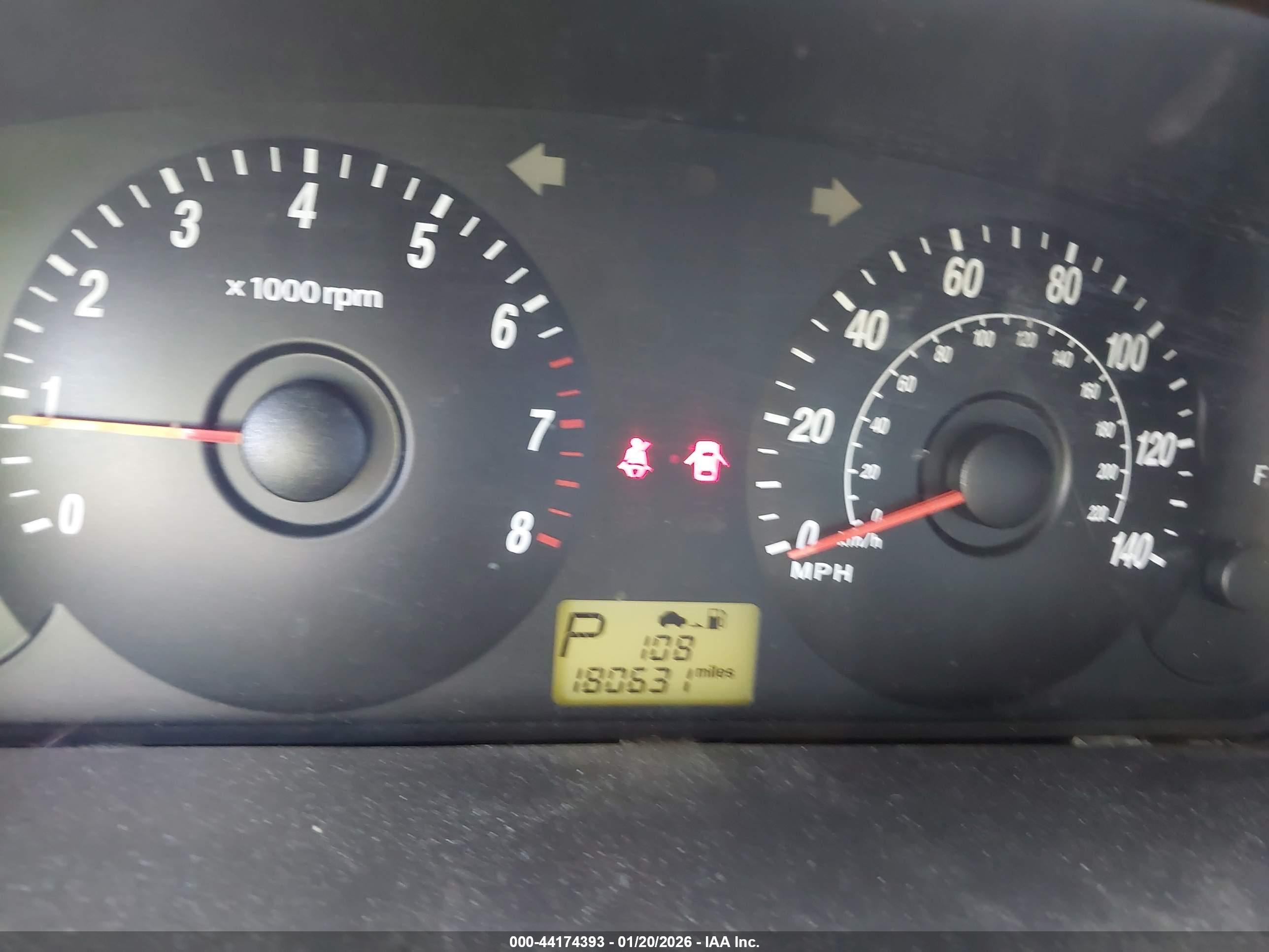 HYUNDAI ELANTRA image 7