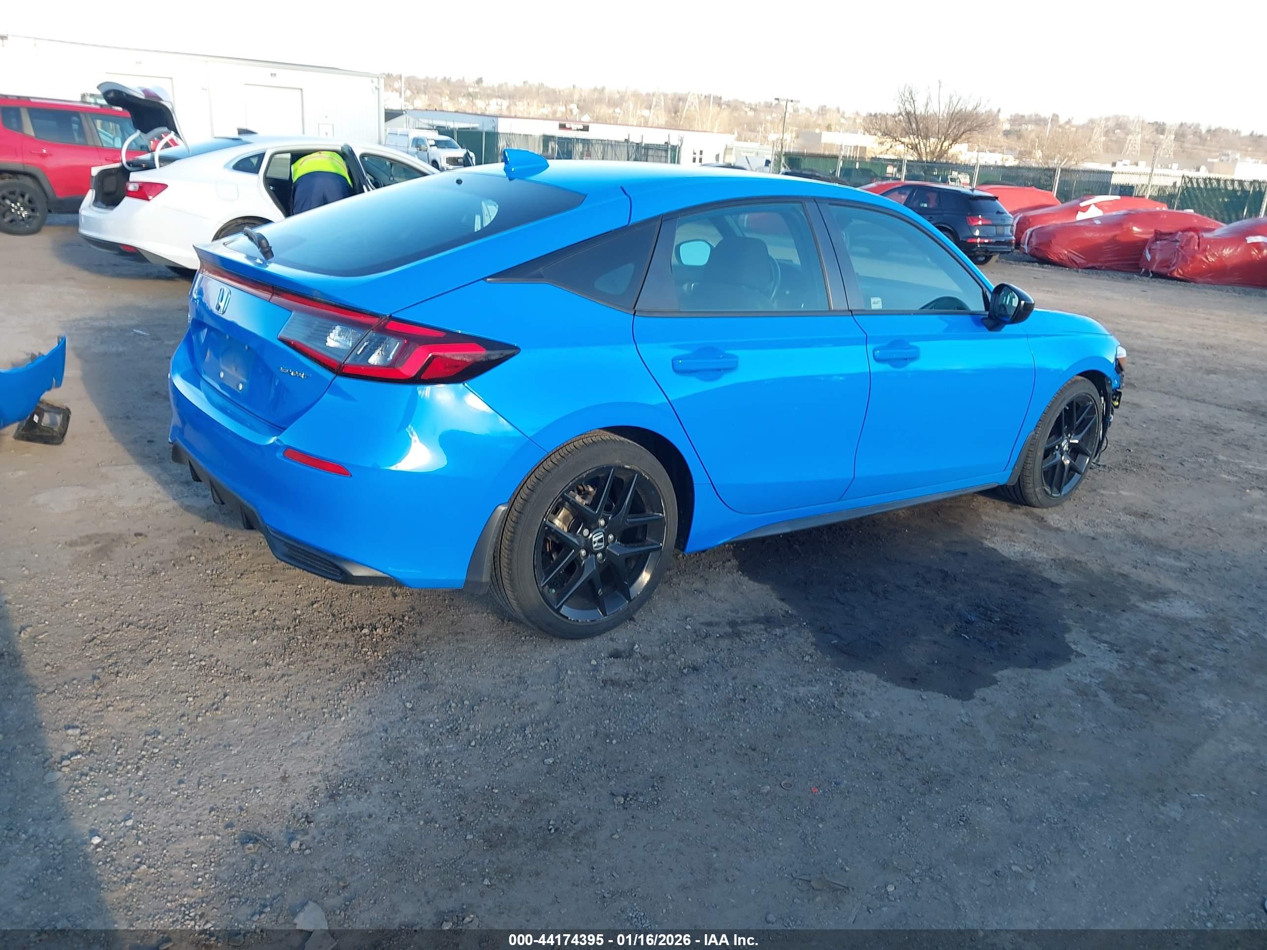 HONDA CIVIC image 4