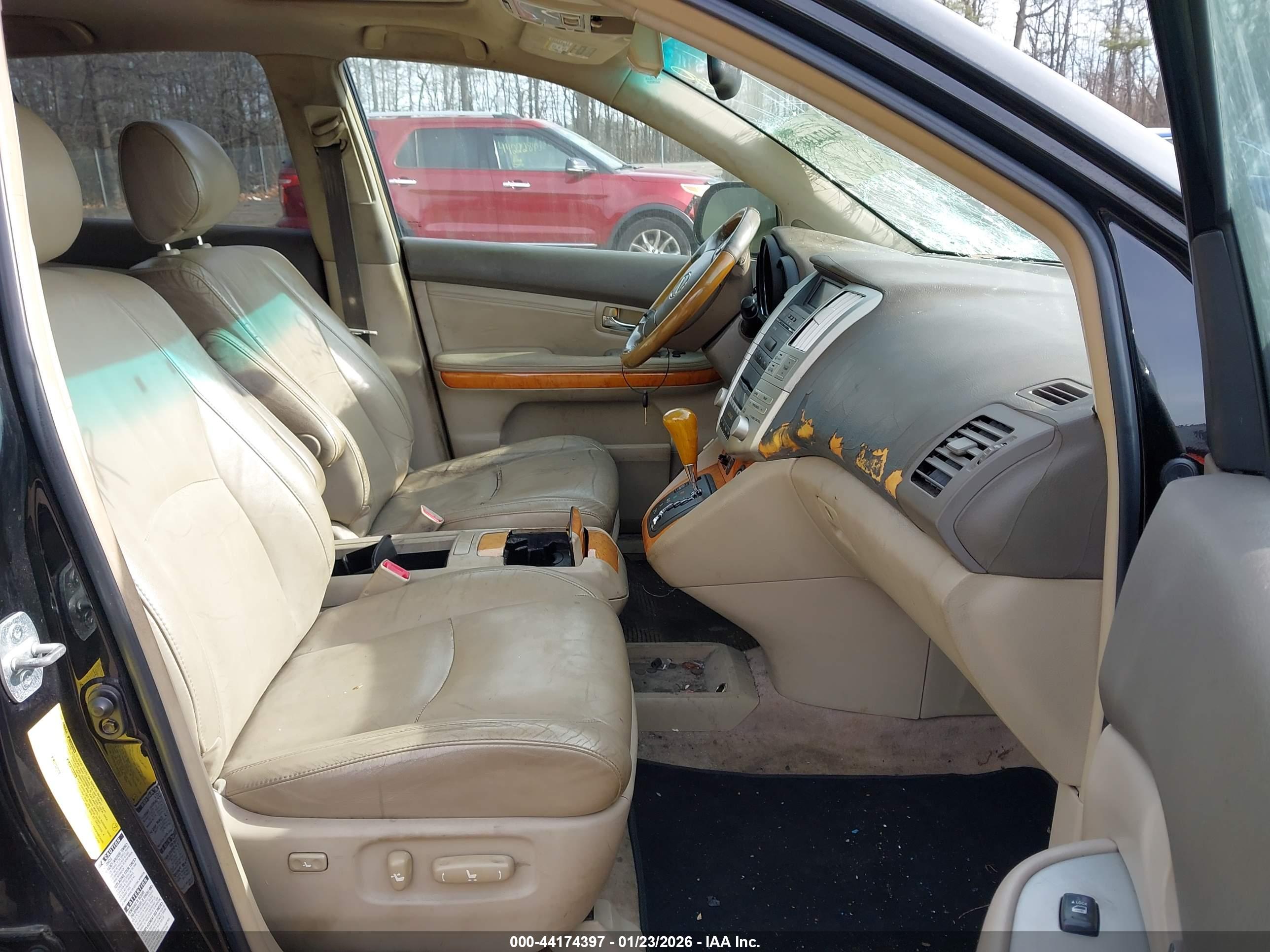 LEXUS RX image 5