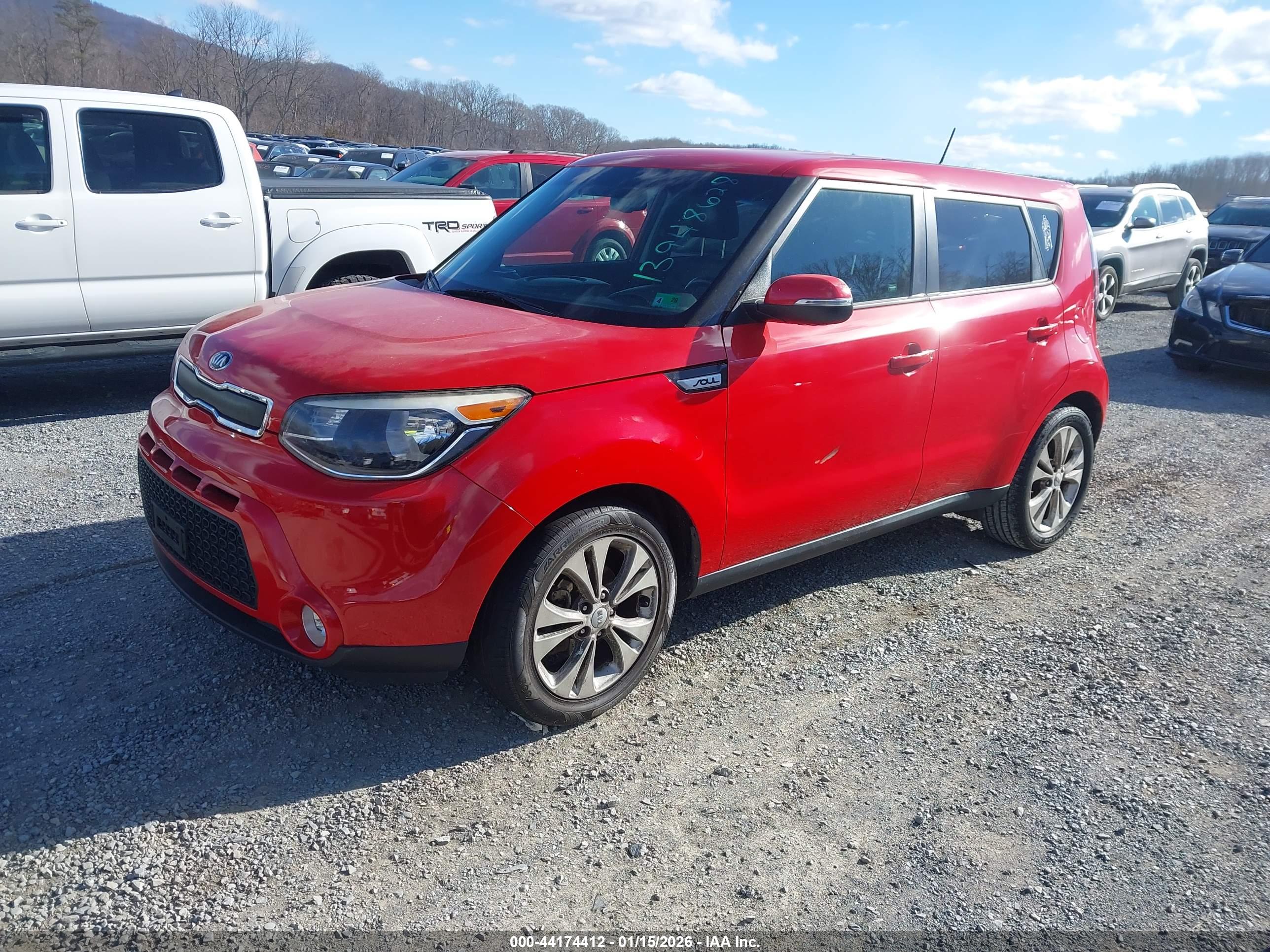 KIA SOUL image 2