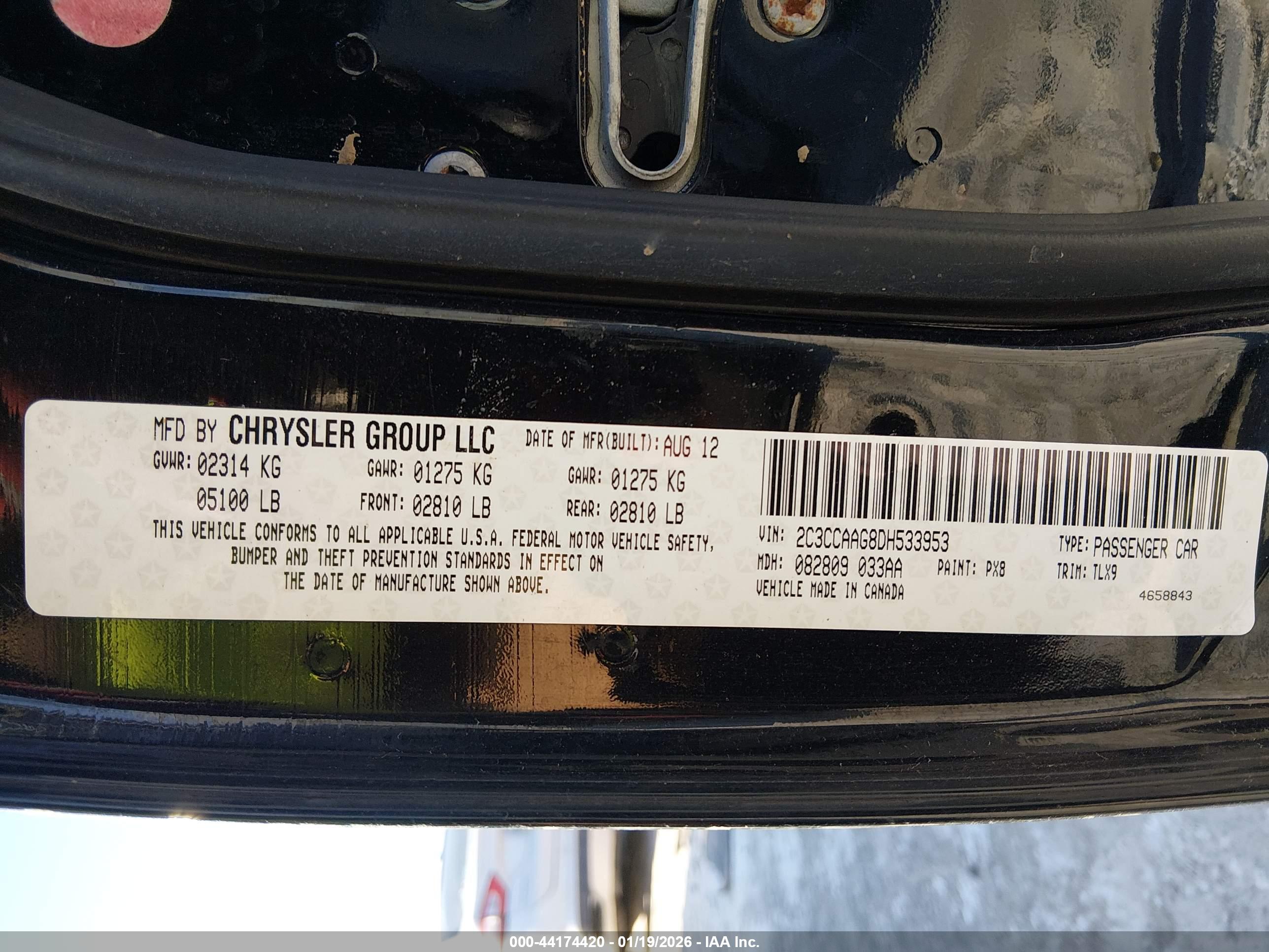 CHRYSLER 300 image 9