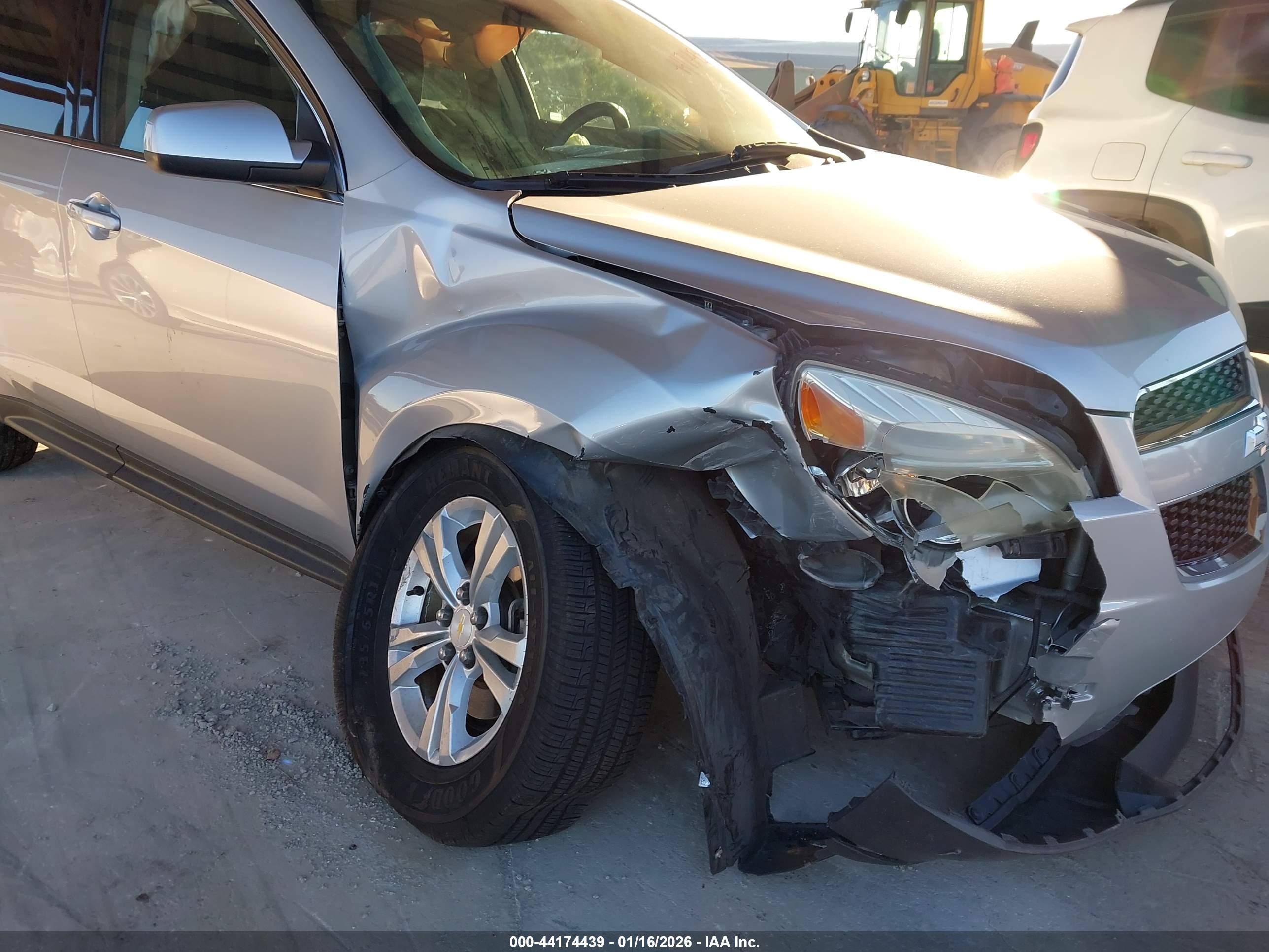 CHEVROLET EQUINOX image 6