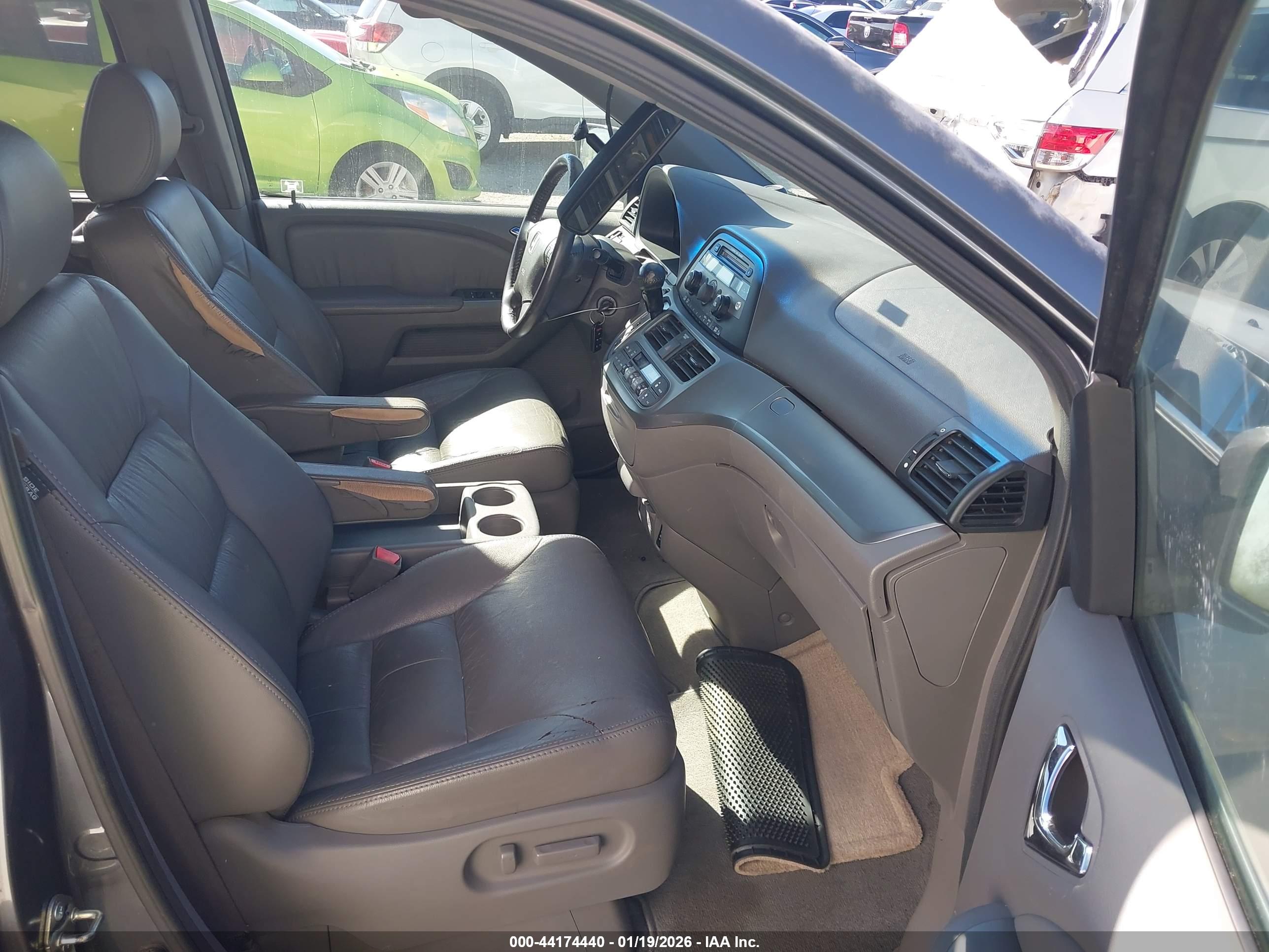 HONDA ODYSSEY image 5