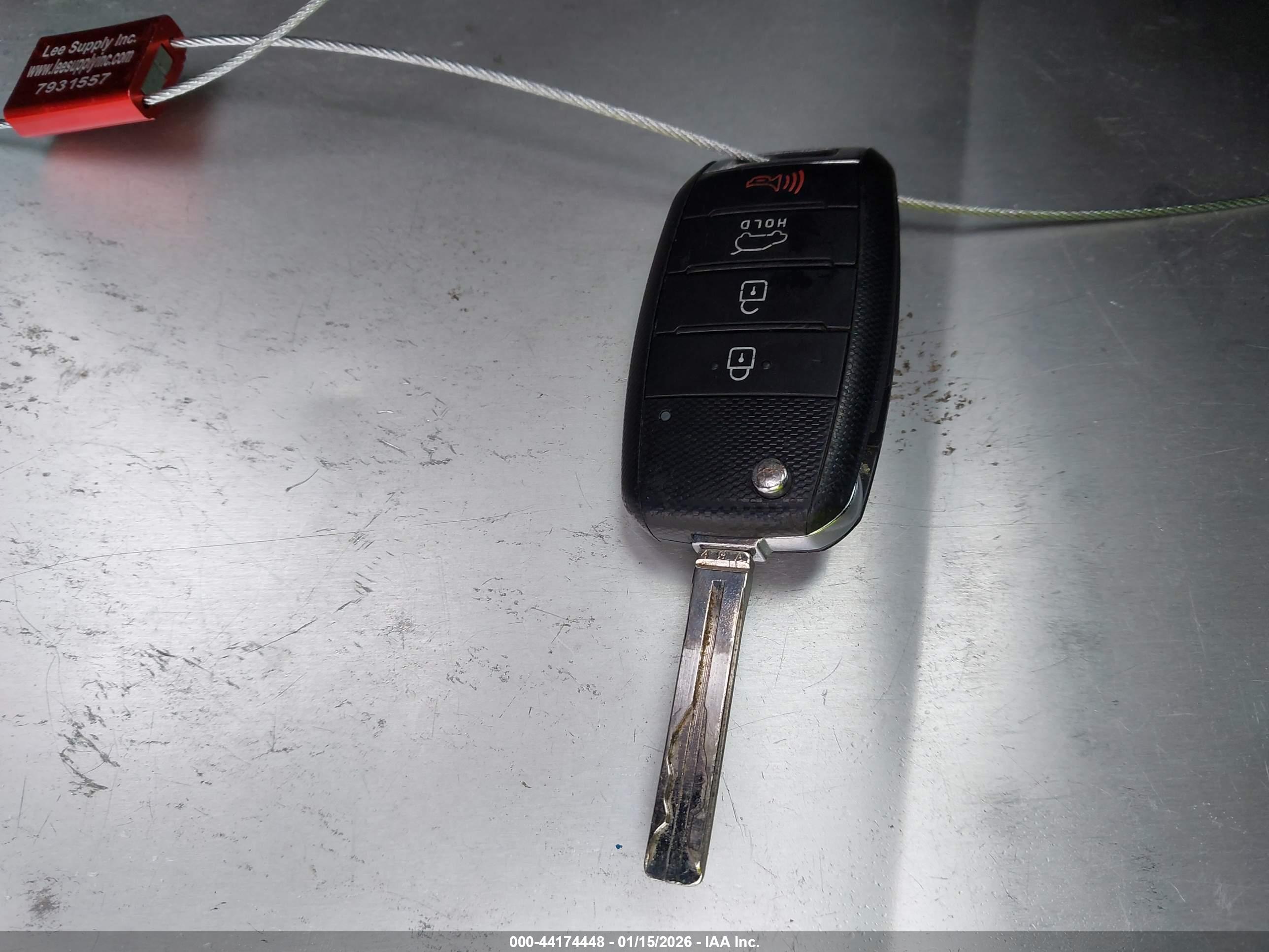 KIA SOUL image 11