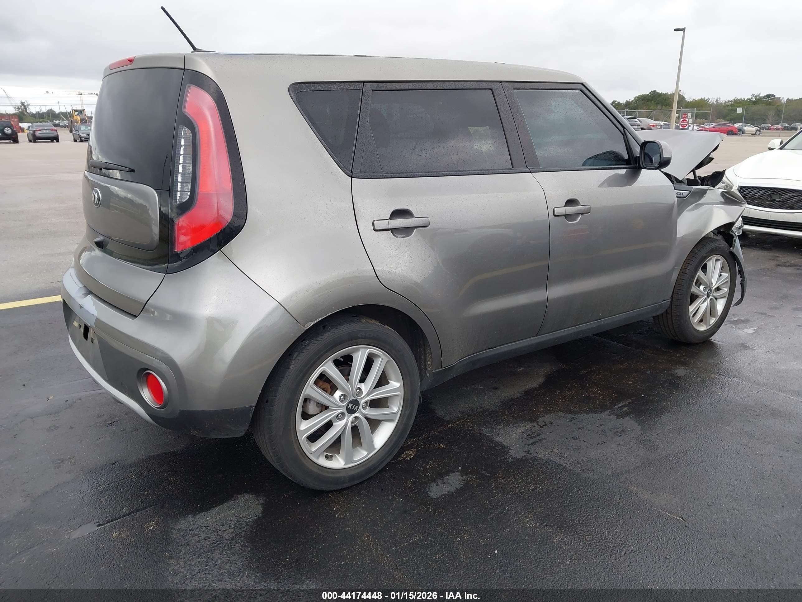KIA SOUL image 4