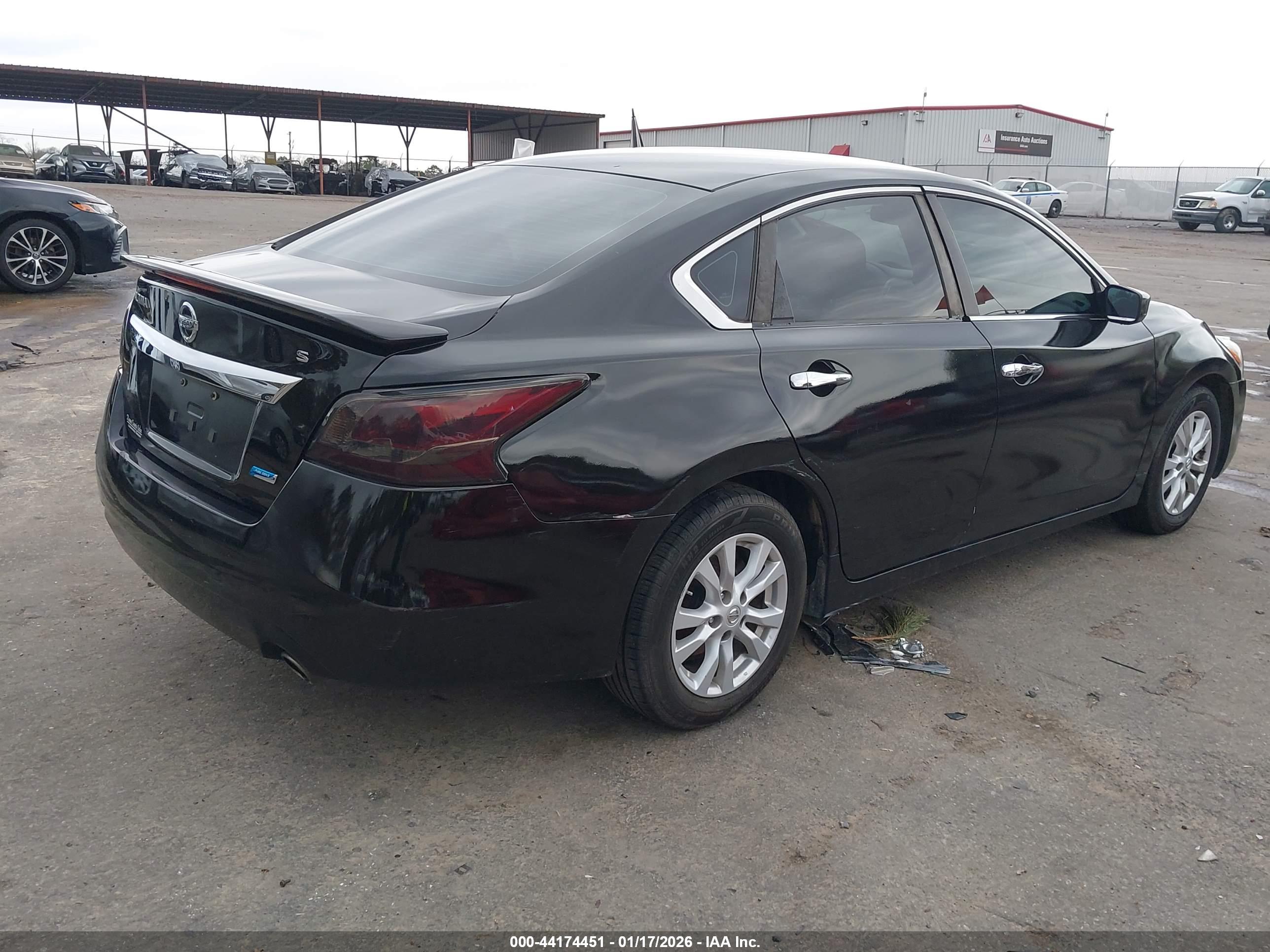 NISSAN ALTIMA image 4