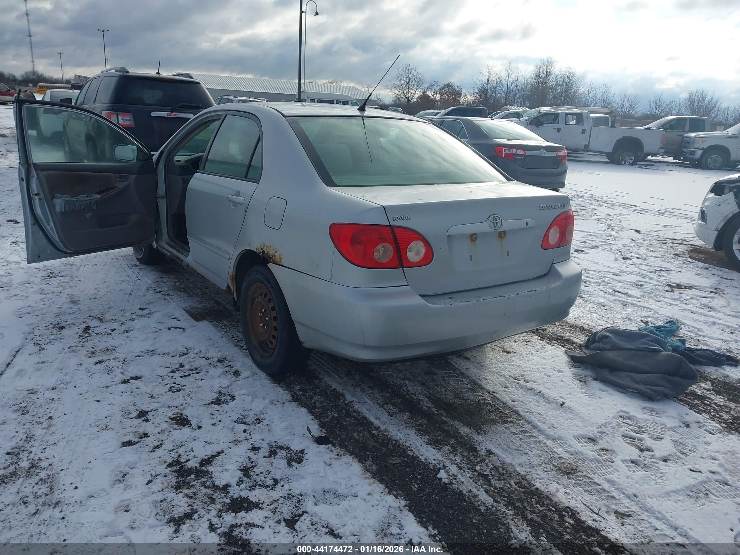 TOYOTA COROLLA image 3