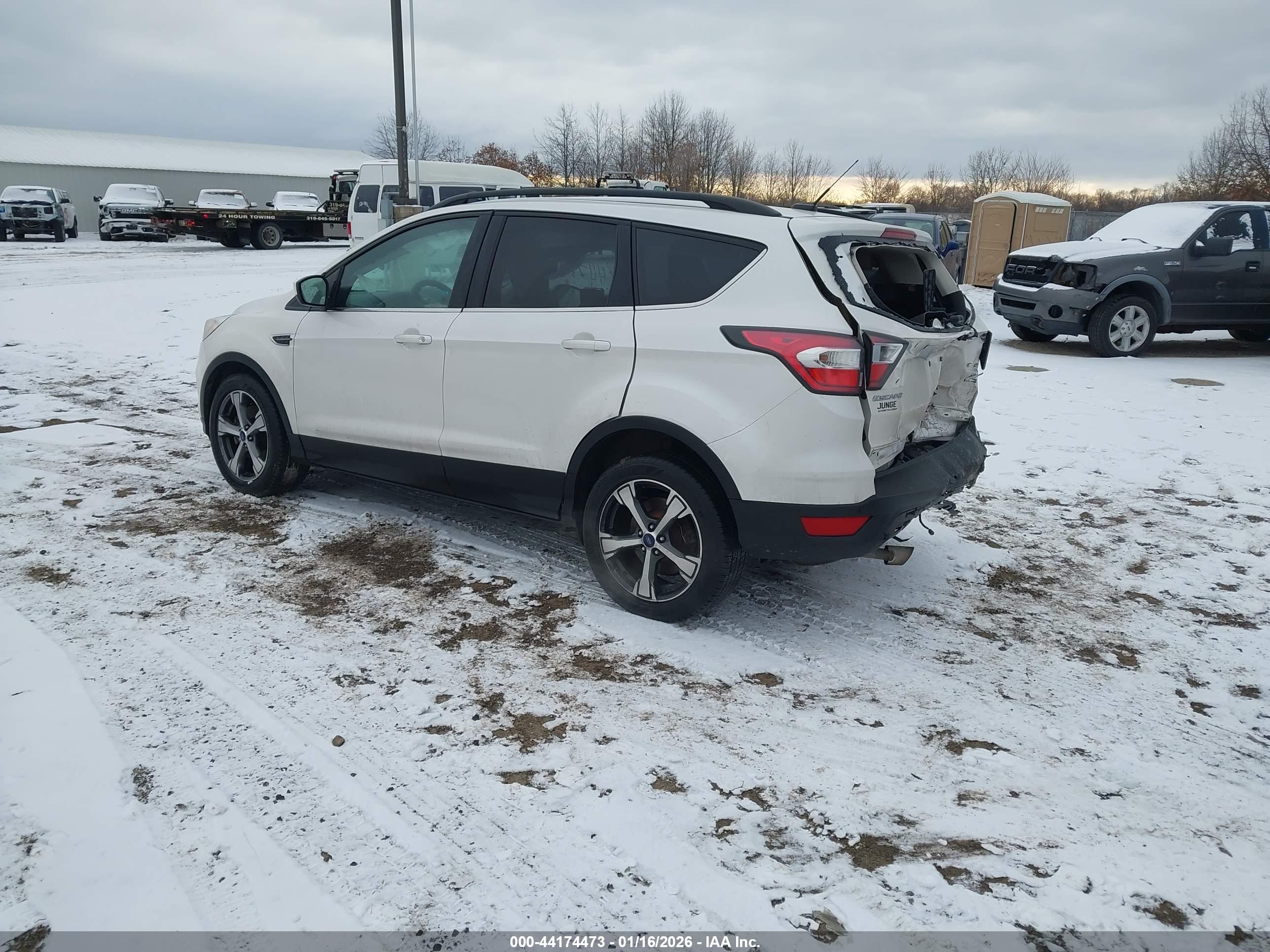 FORD ESCAPE image 3