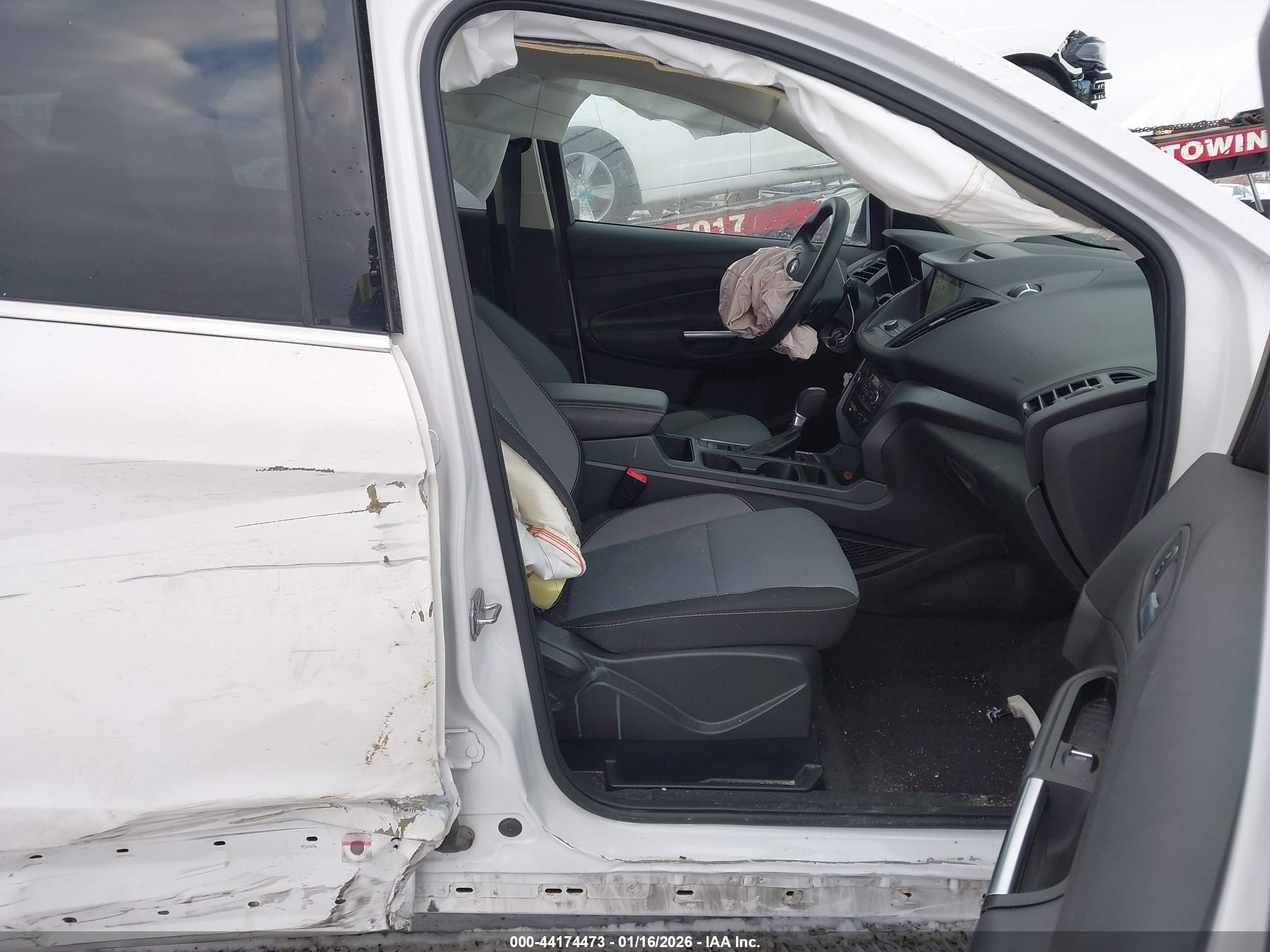 FORD ESCAPE image 5