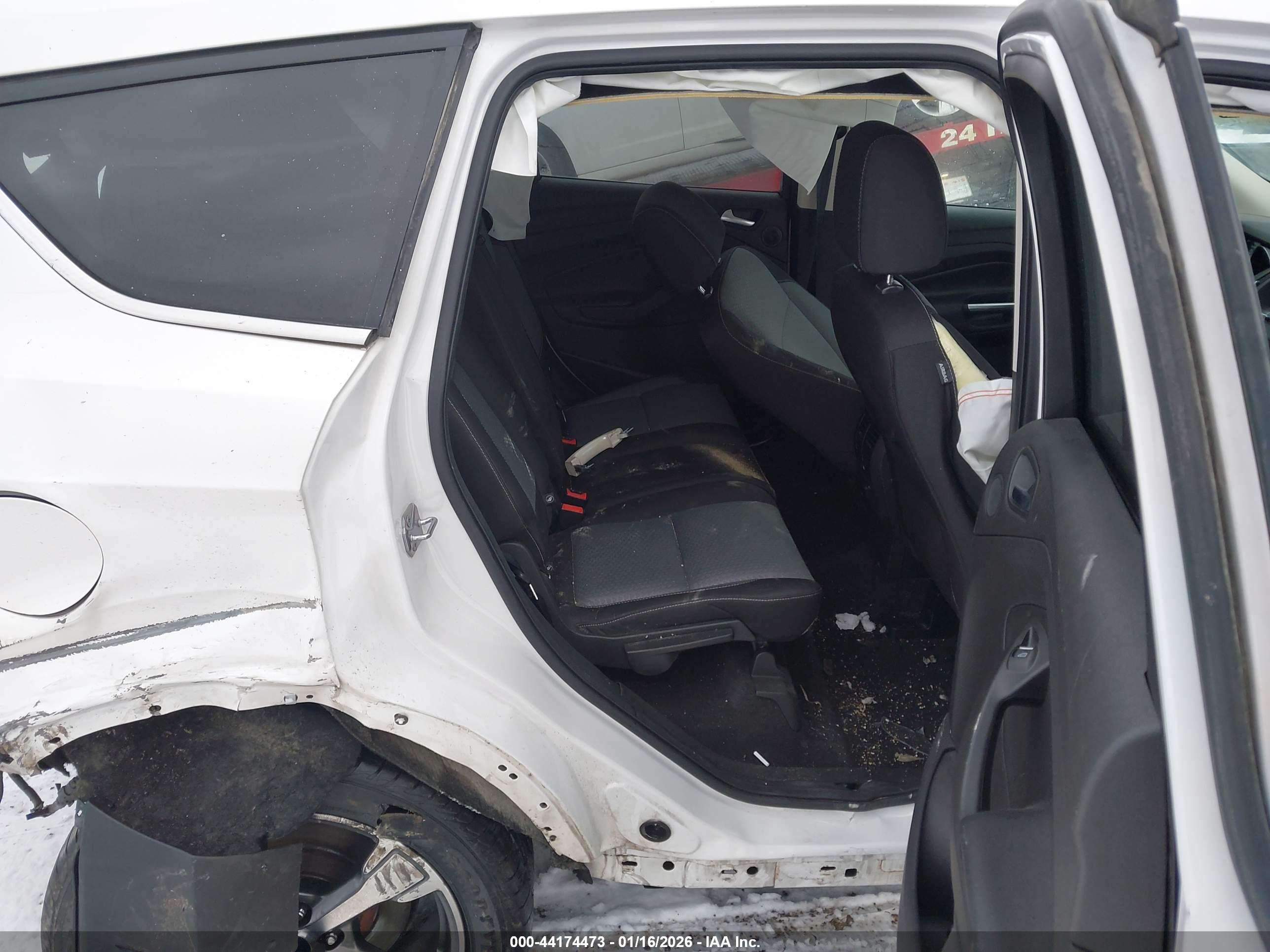 FORD ESCAPE image 8