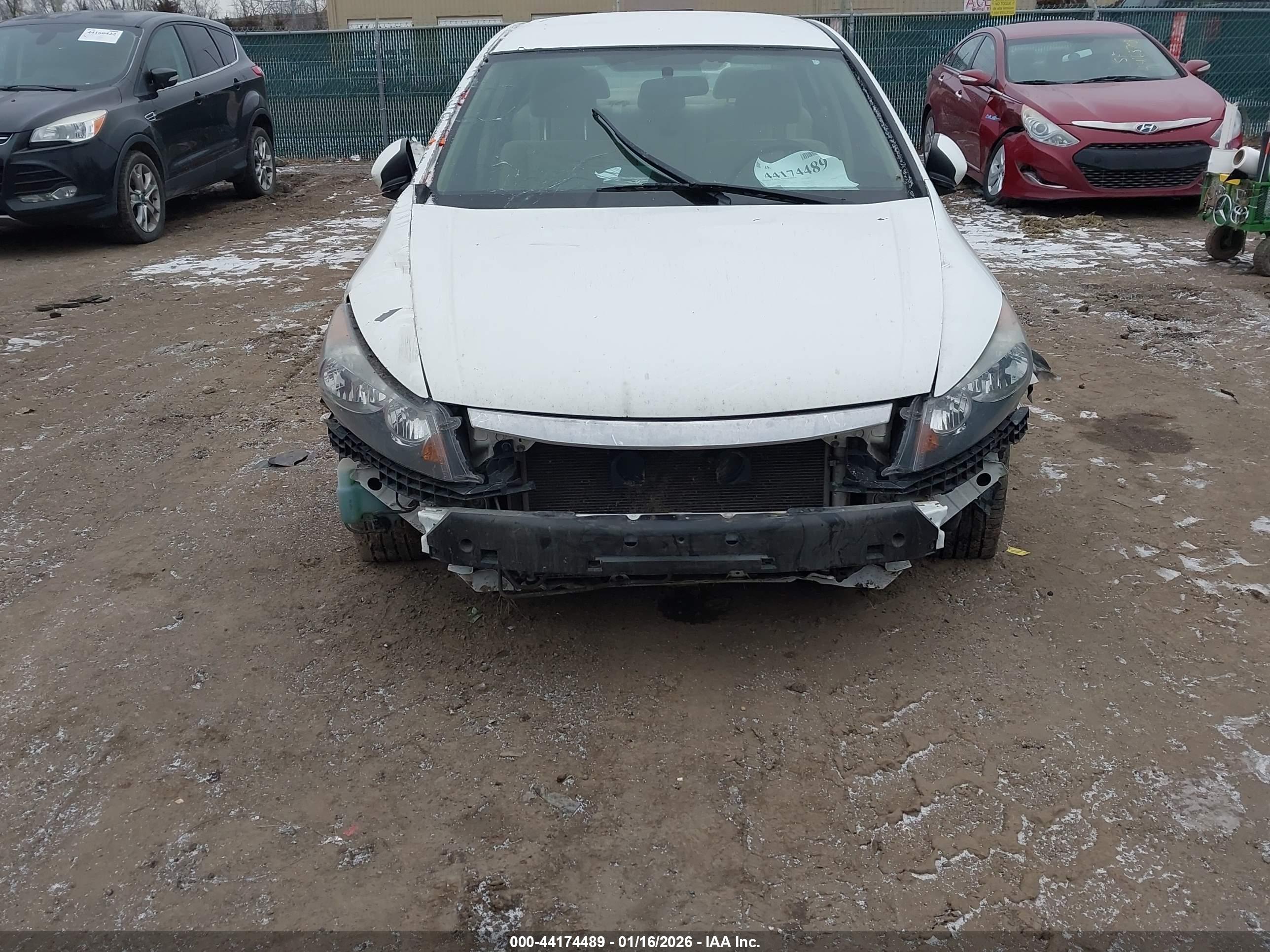 HONDA ACCORD image 6