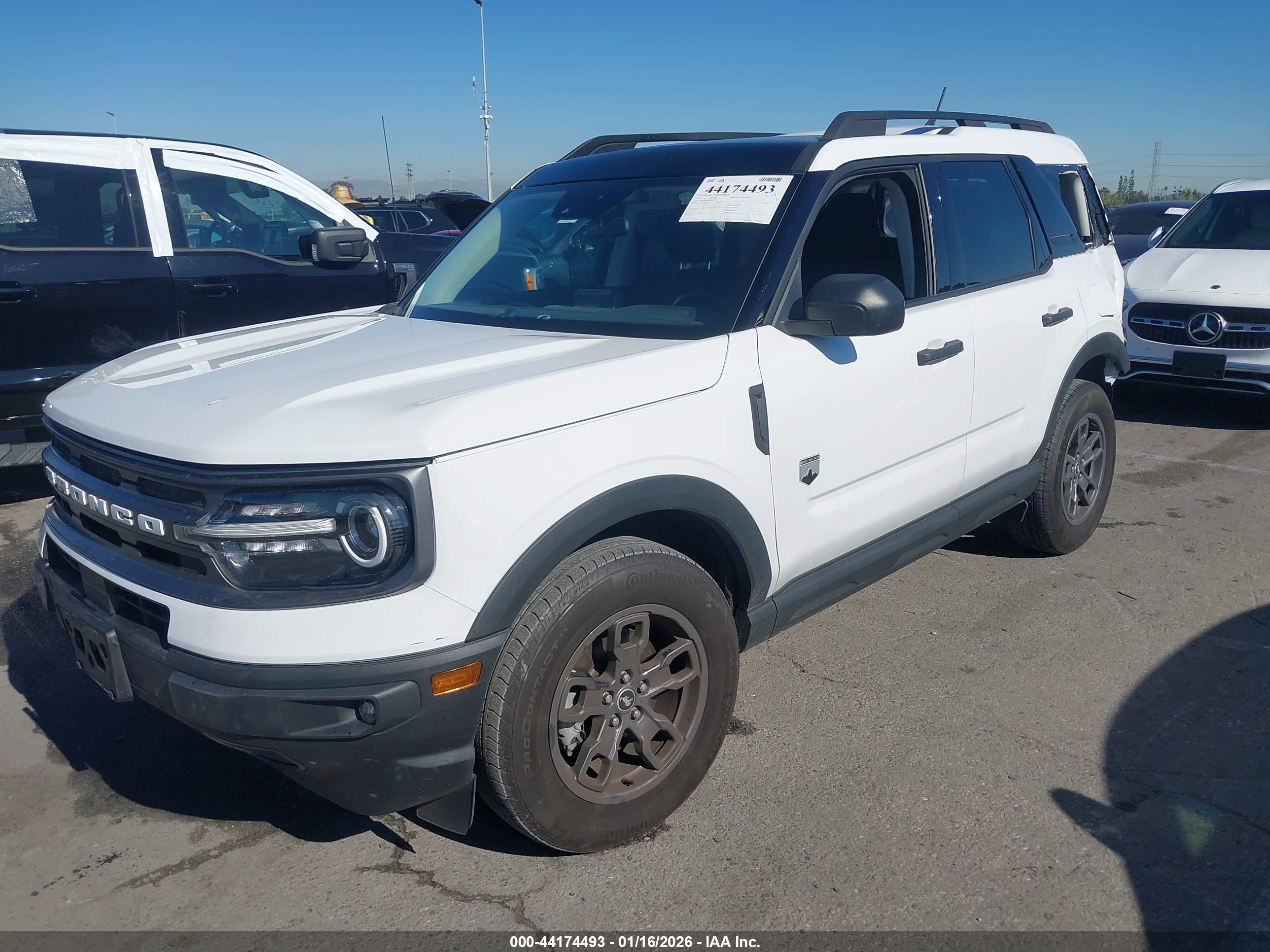 FORD BRONCO image 2