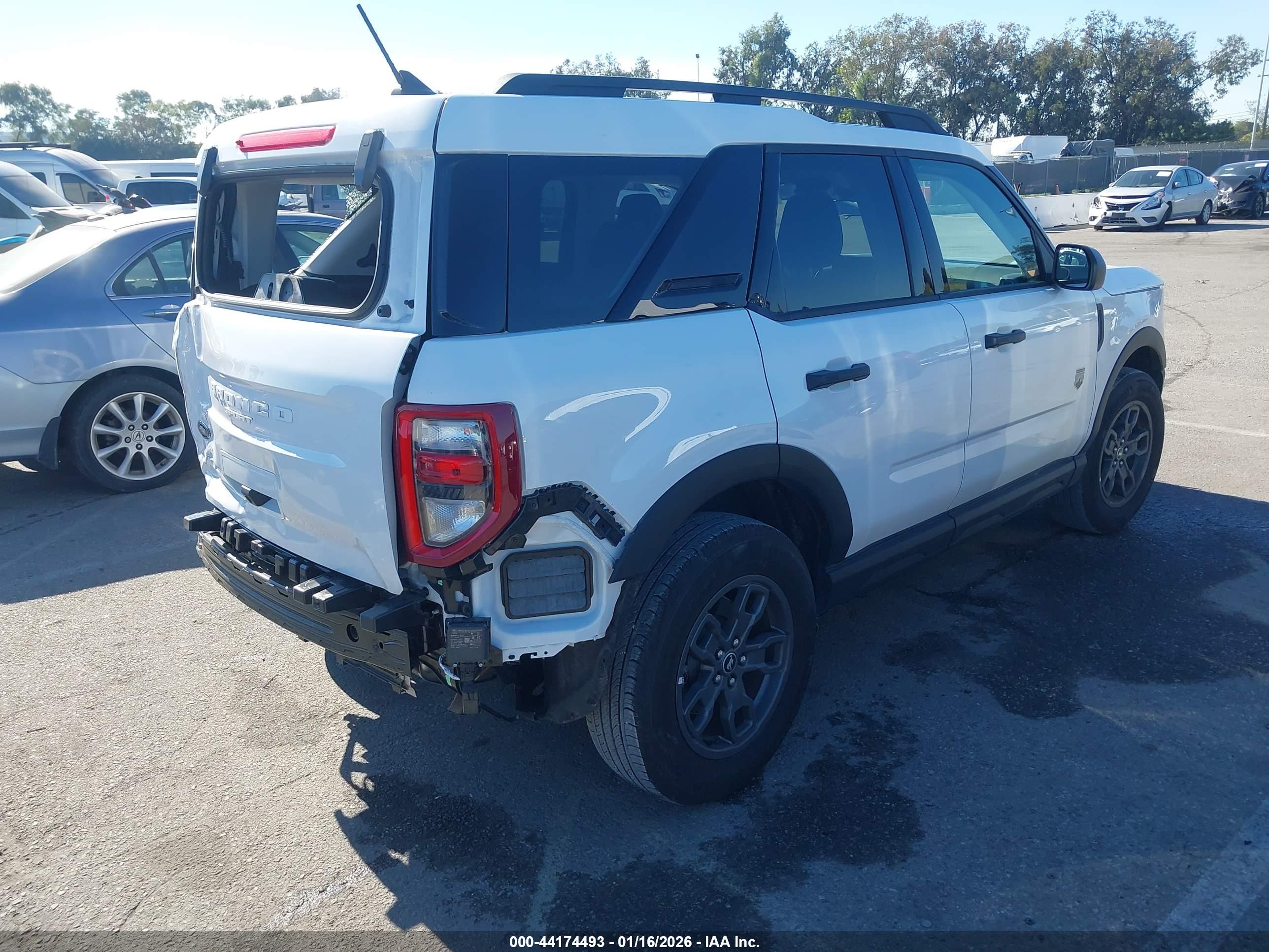 FORD BRONCO image 4