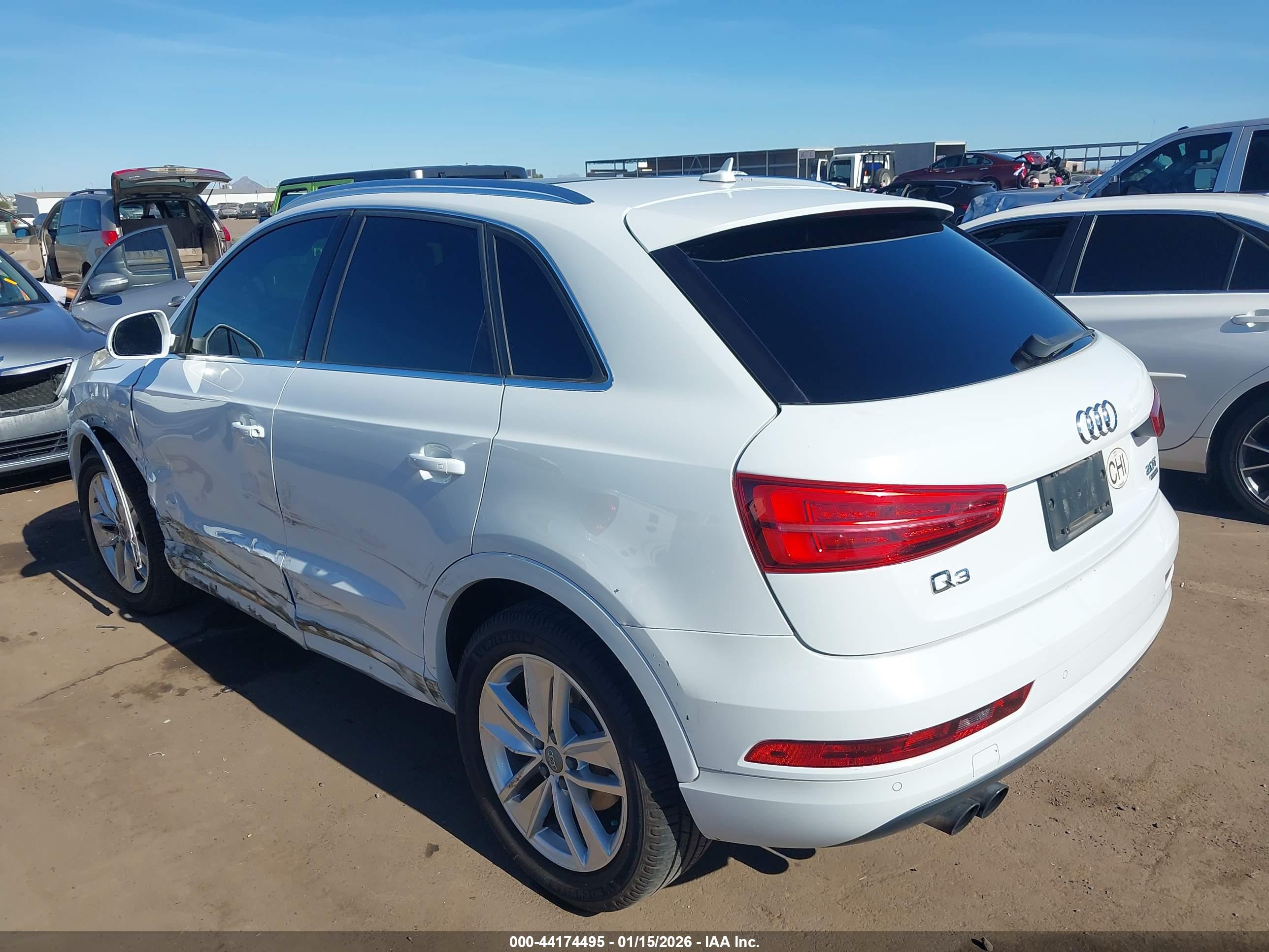 AUDI Q3 image 3