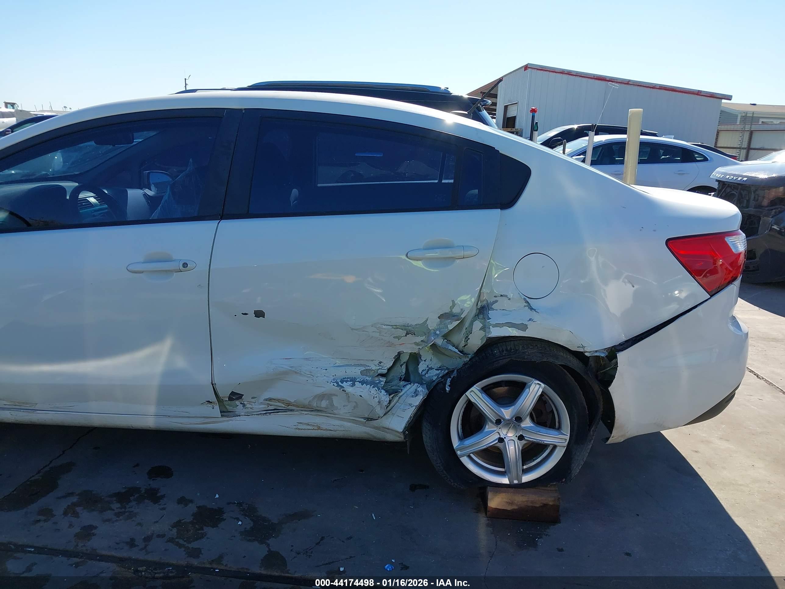KIA RIO image 6