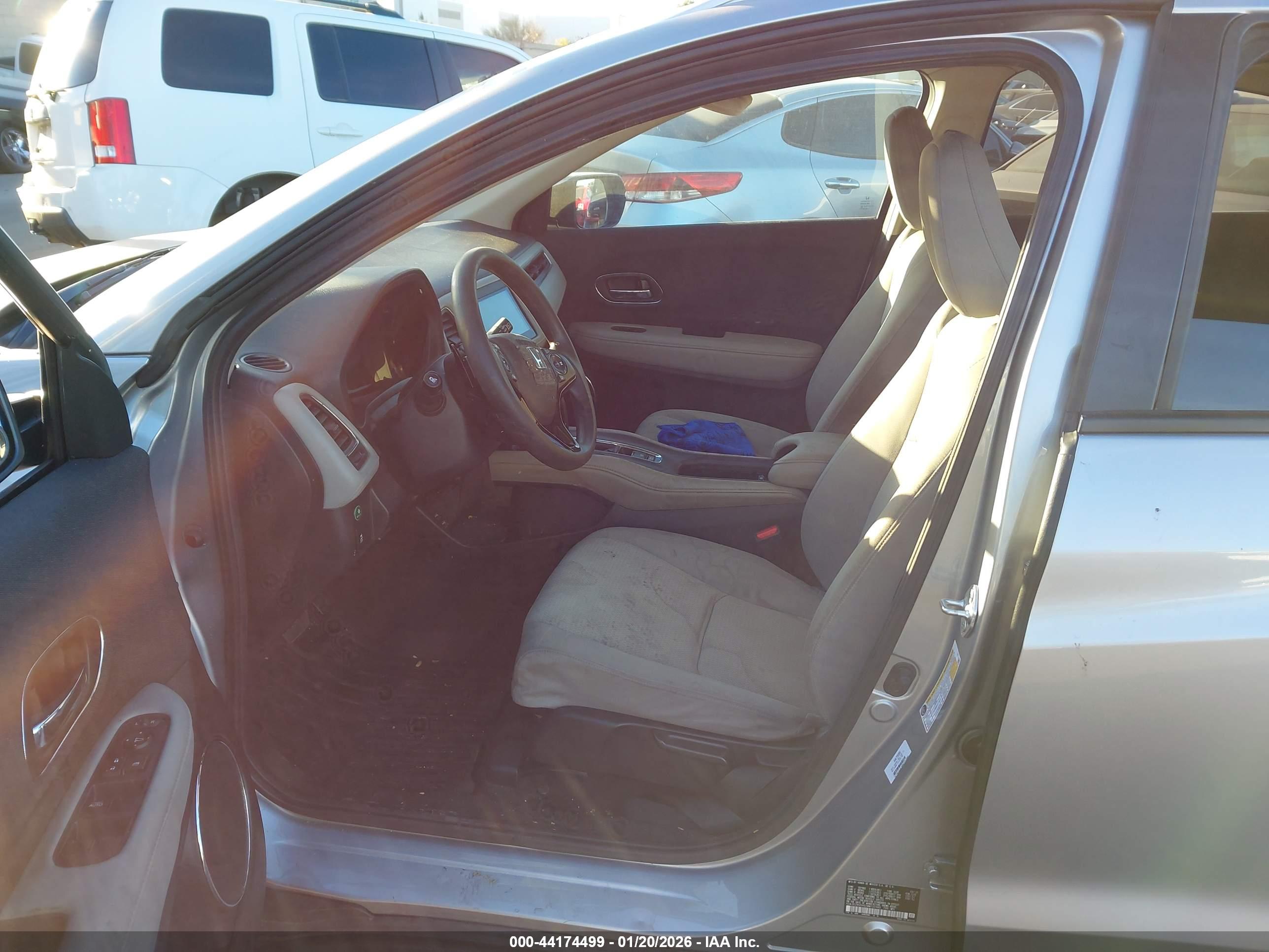 HONDA HR-V image 5