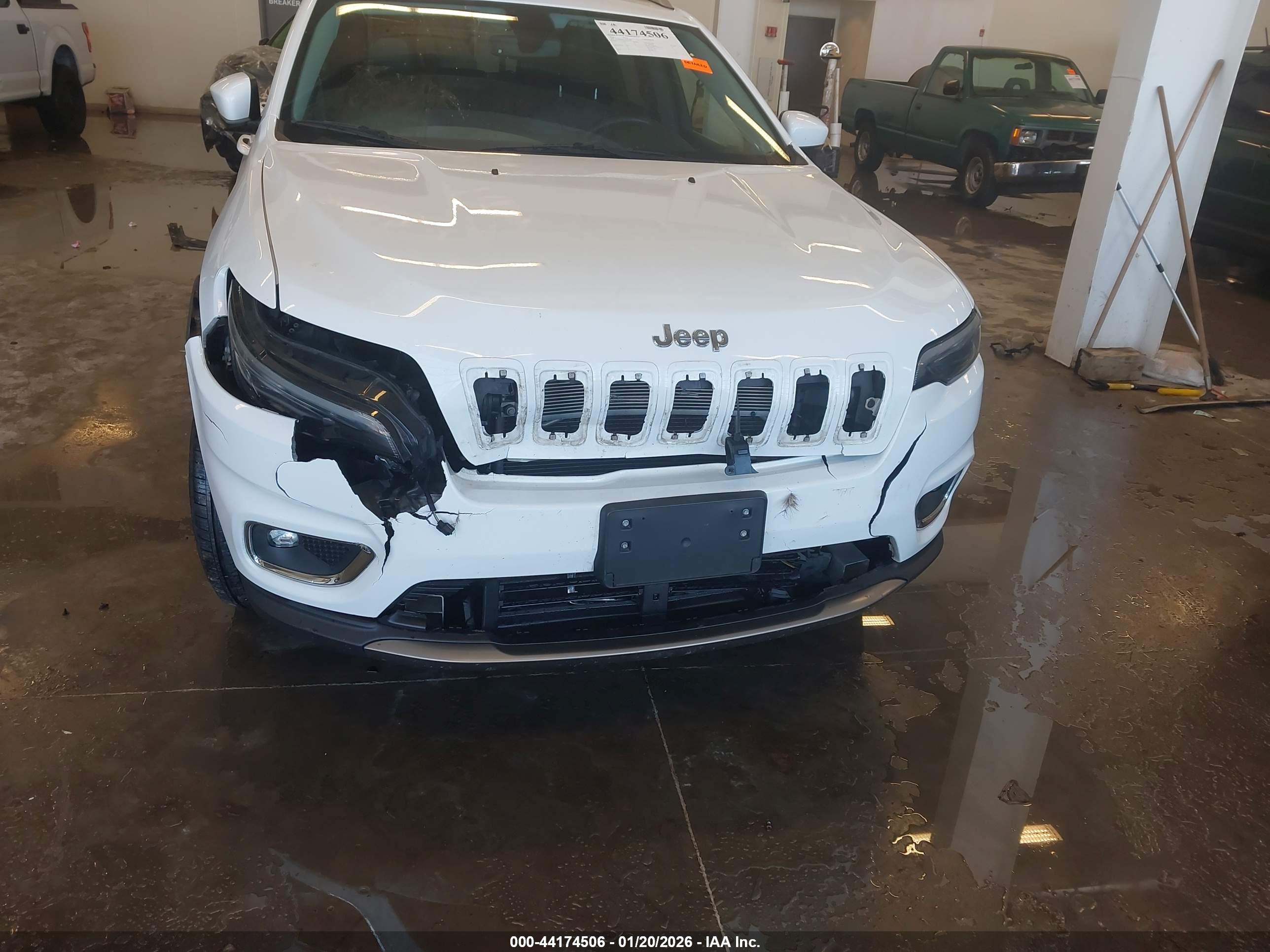 JEEP CHEROKEE image 6