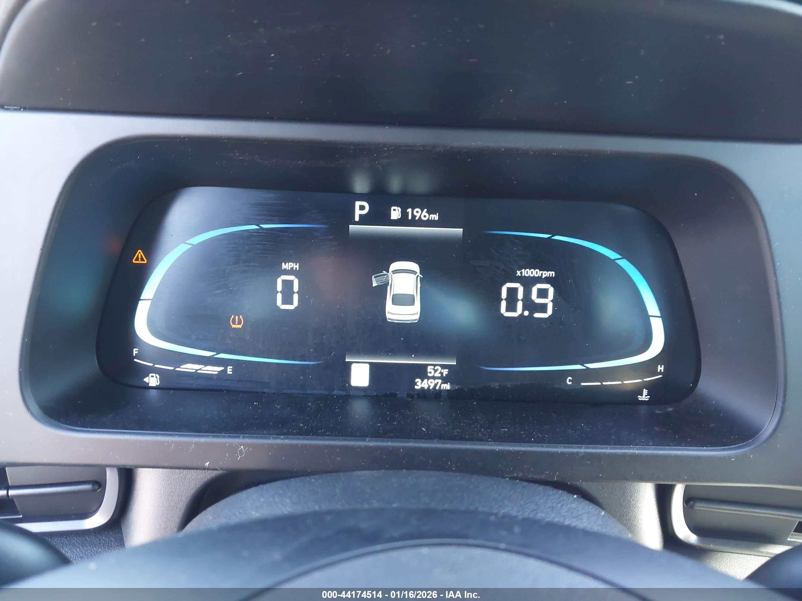HYUNDAI ELANTRA image 7